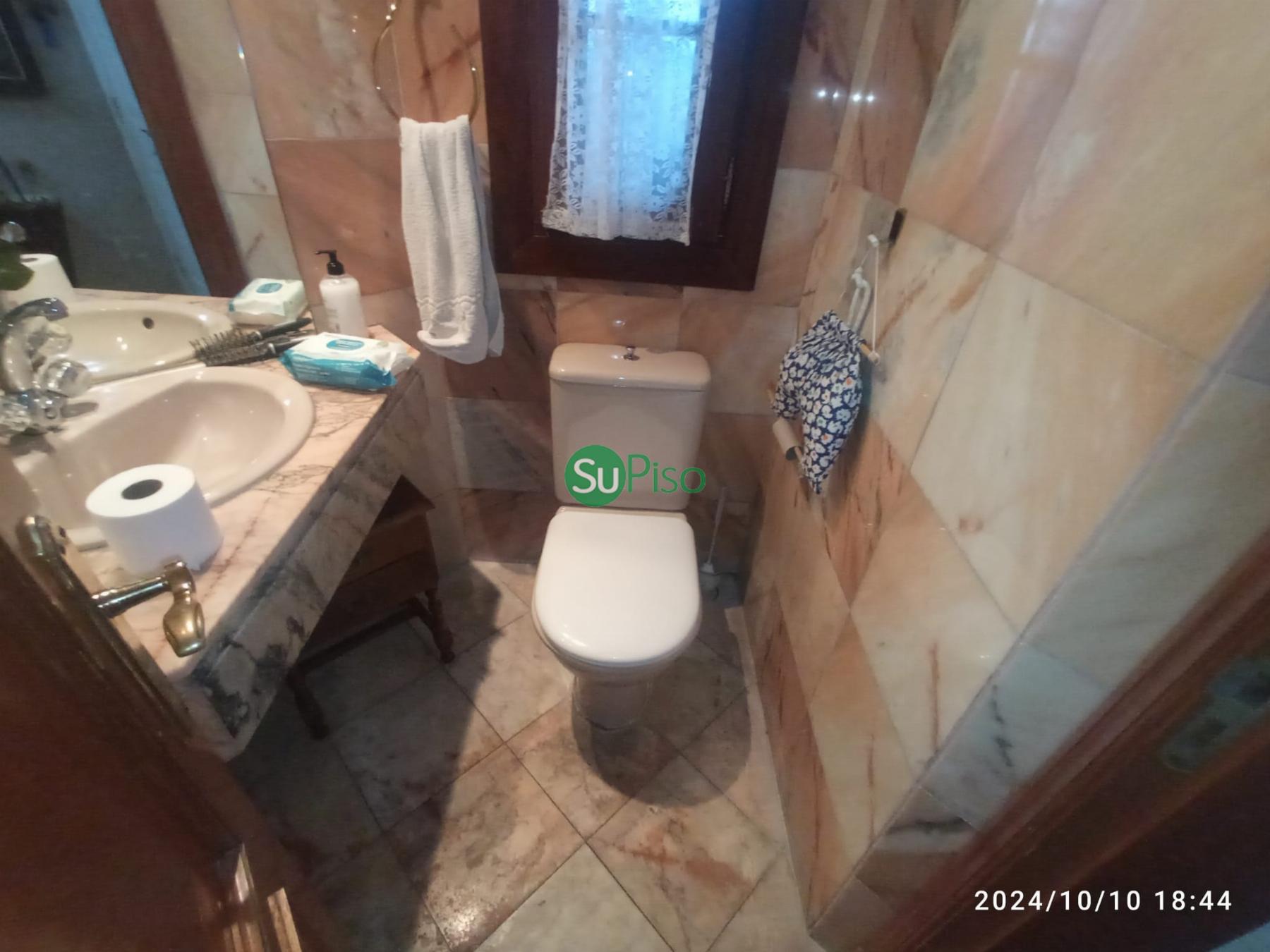 For sale of chalet in Yeles
