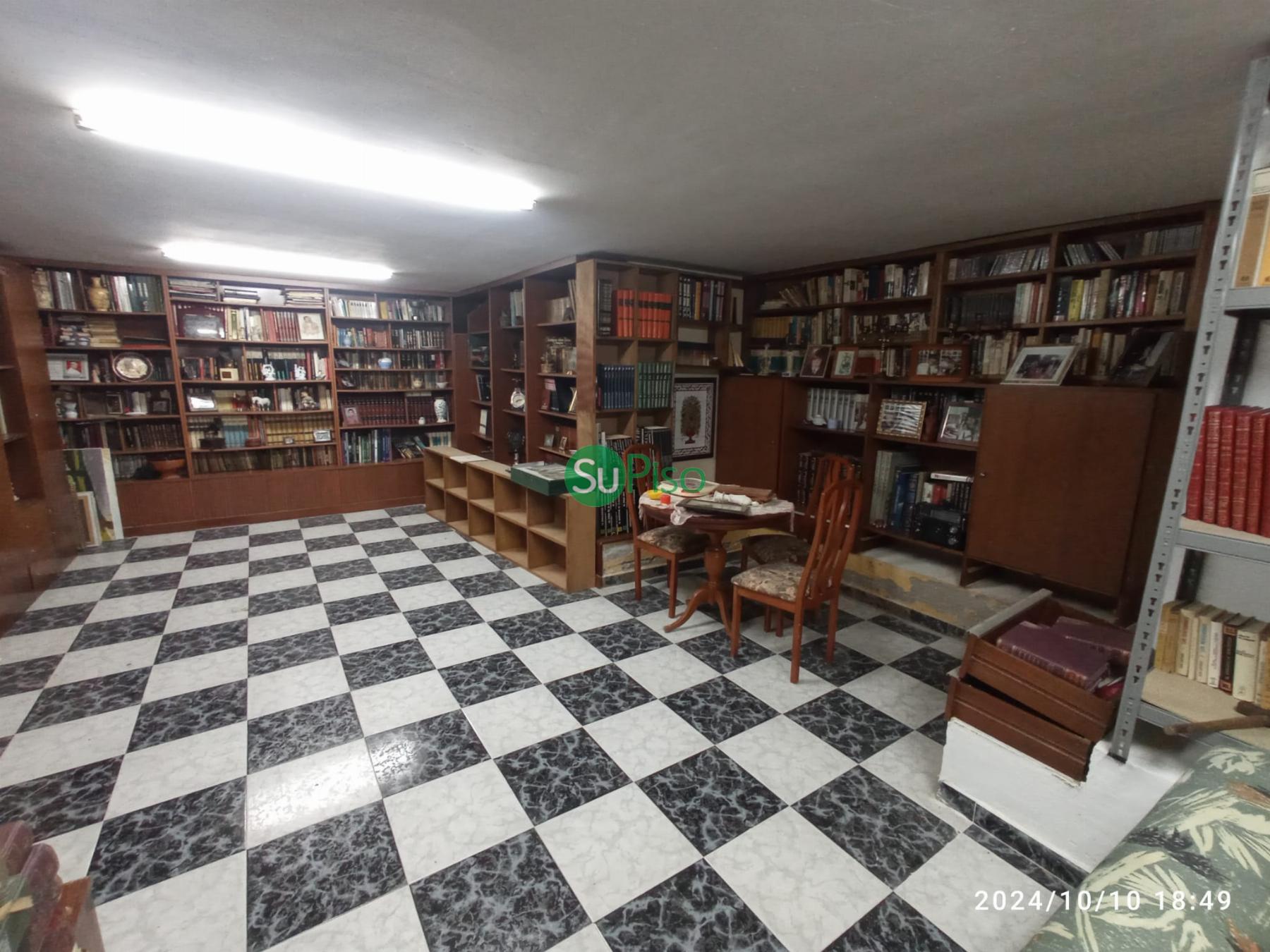 For sale of chalet in Yeles