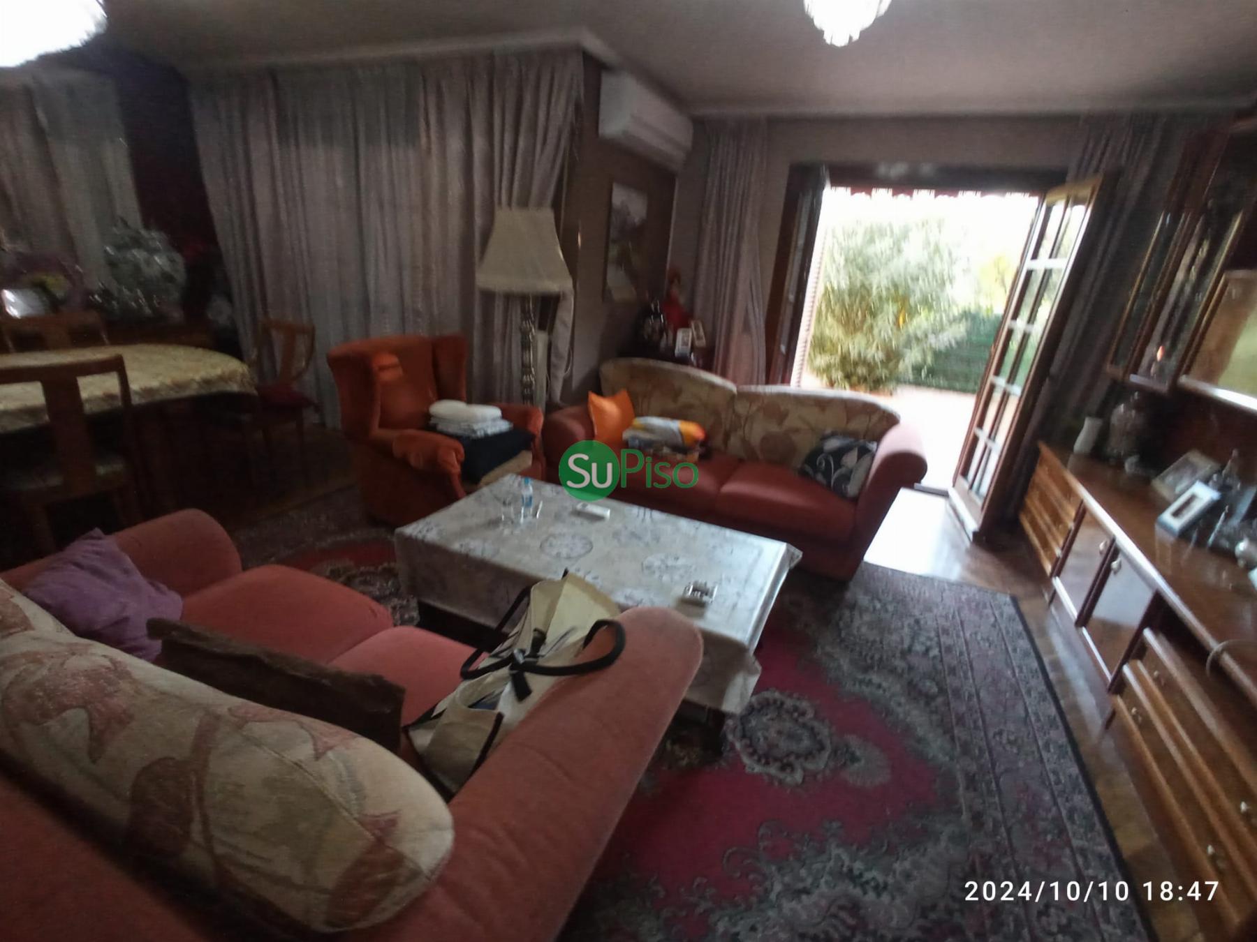 For sale of chalet in Yeles