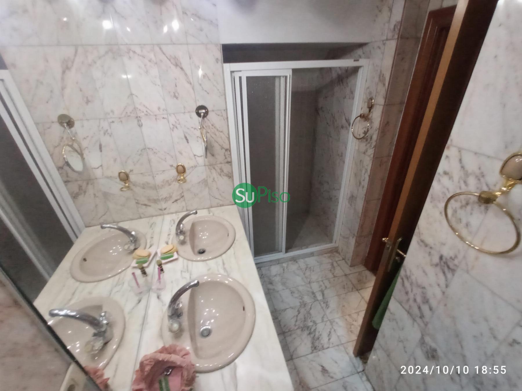 For sale of chalet in Yeles