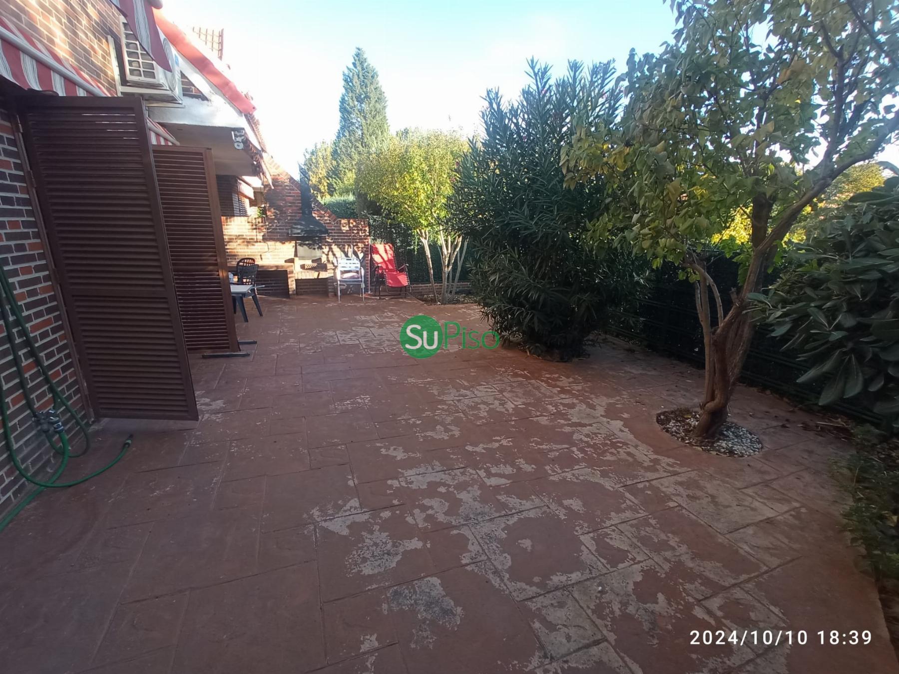 For sale of chalet in Yeles