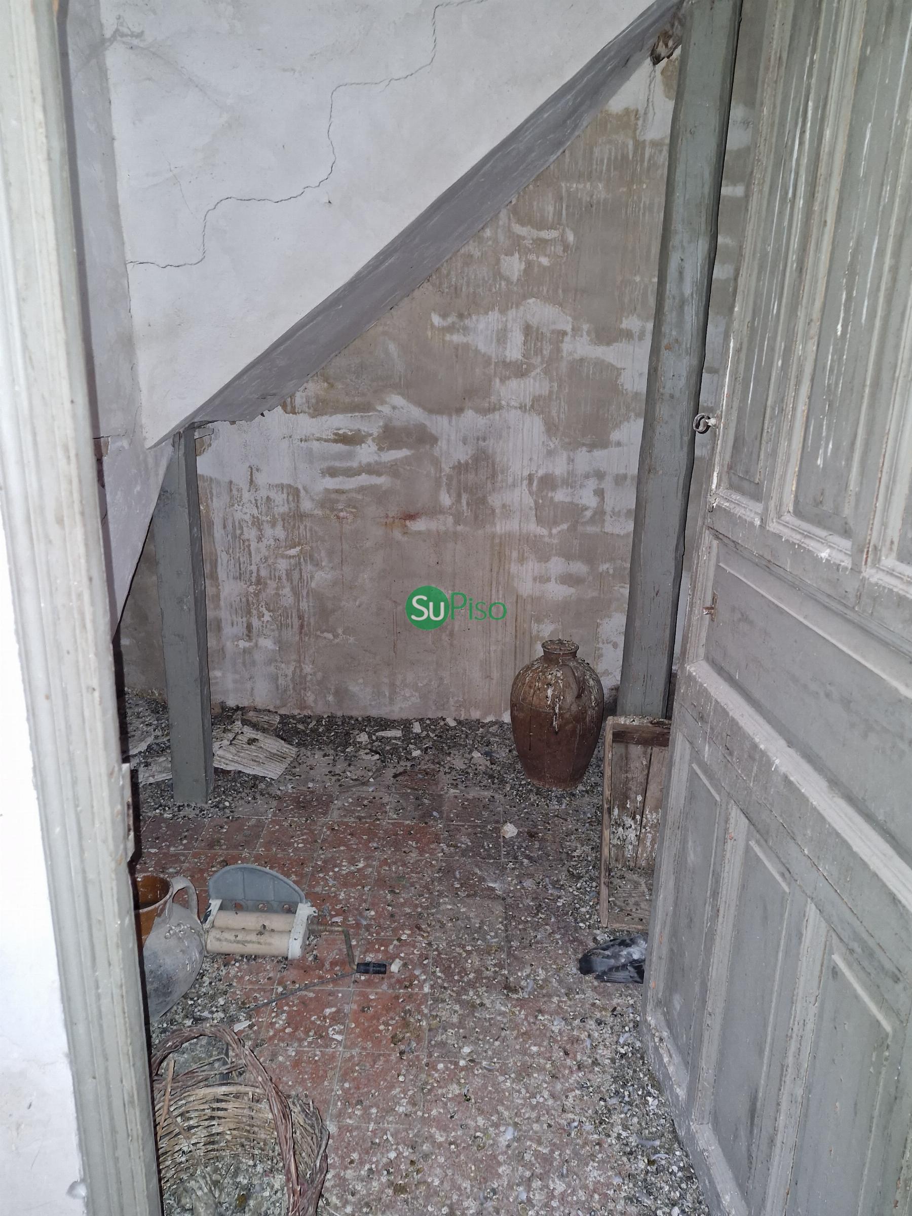 For sale of house in Añover de Tajo