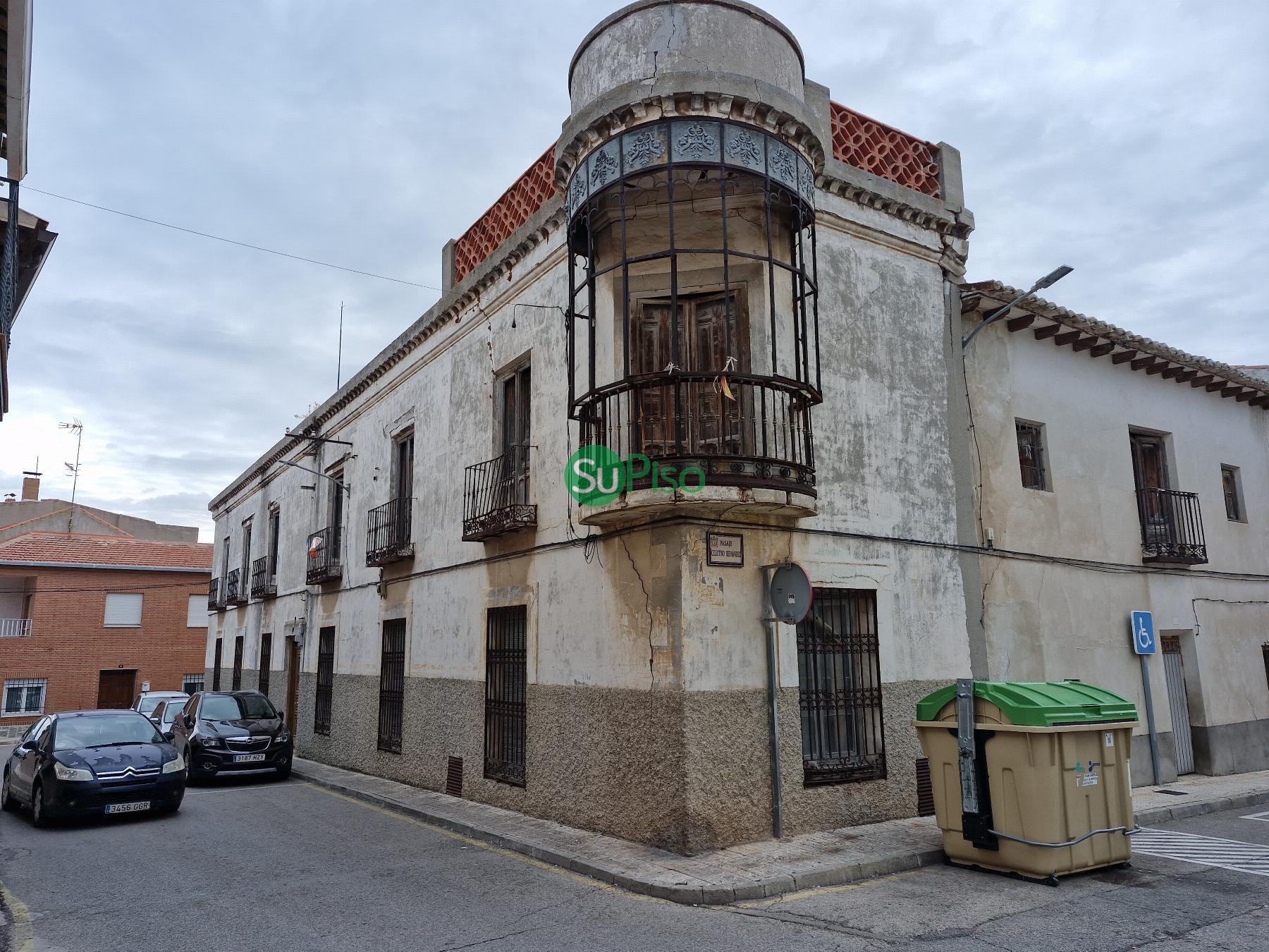 For sale of house in Añover de Tajo