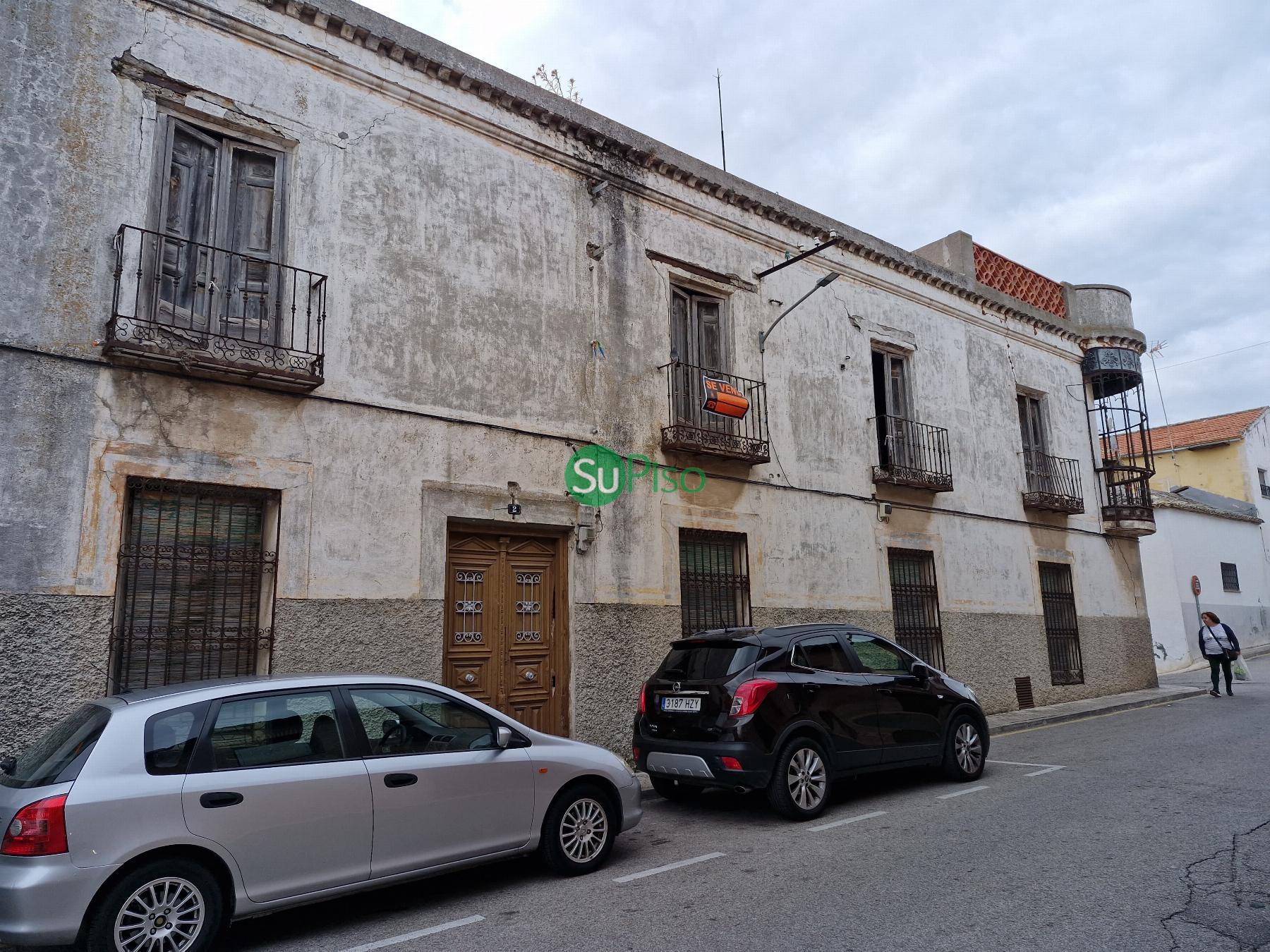 For sale of house in Añover de Tajo