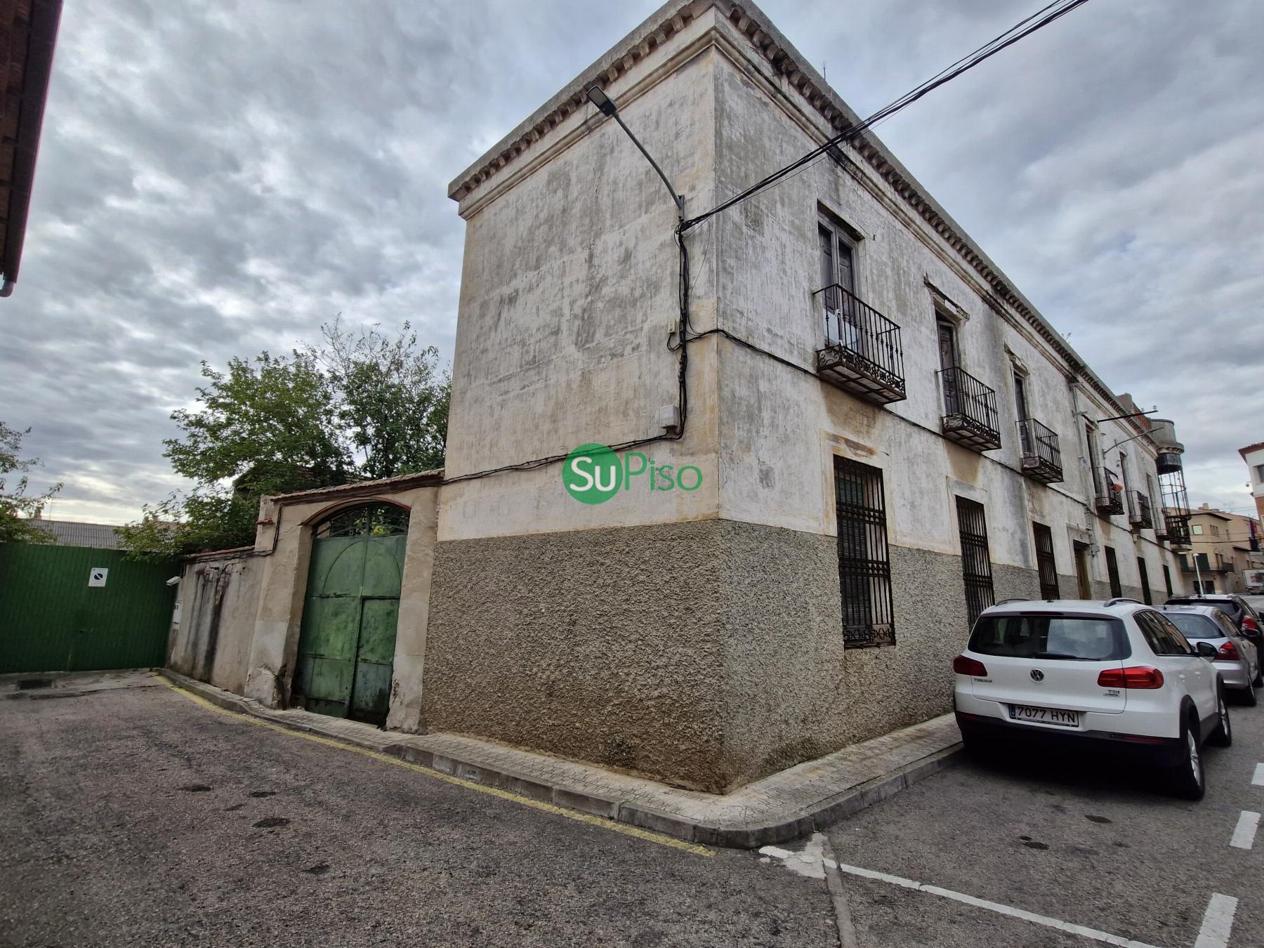 For sale of house in Añover de Tajo