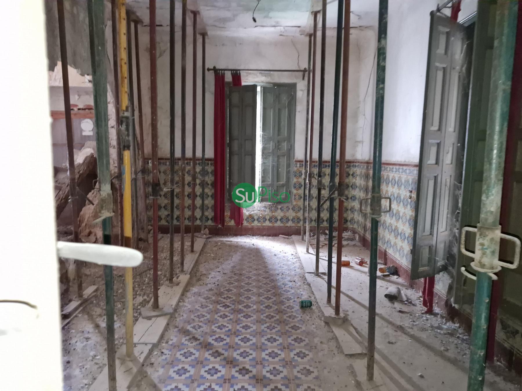 For sale of house in Añover de Tajo