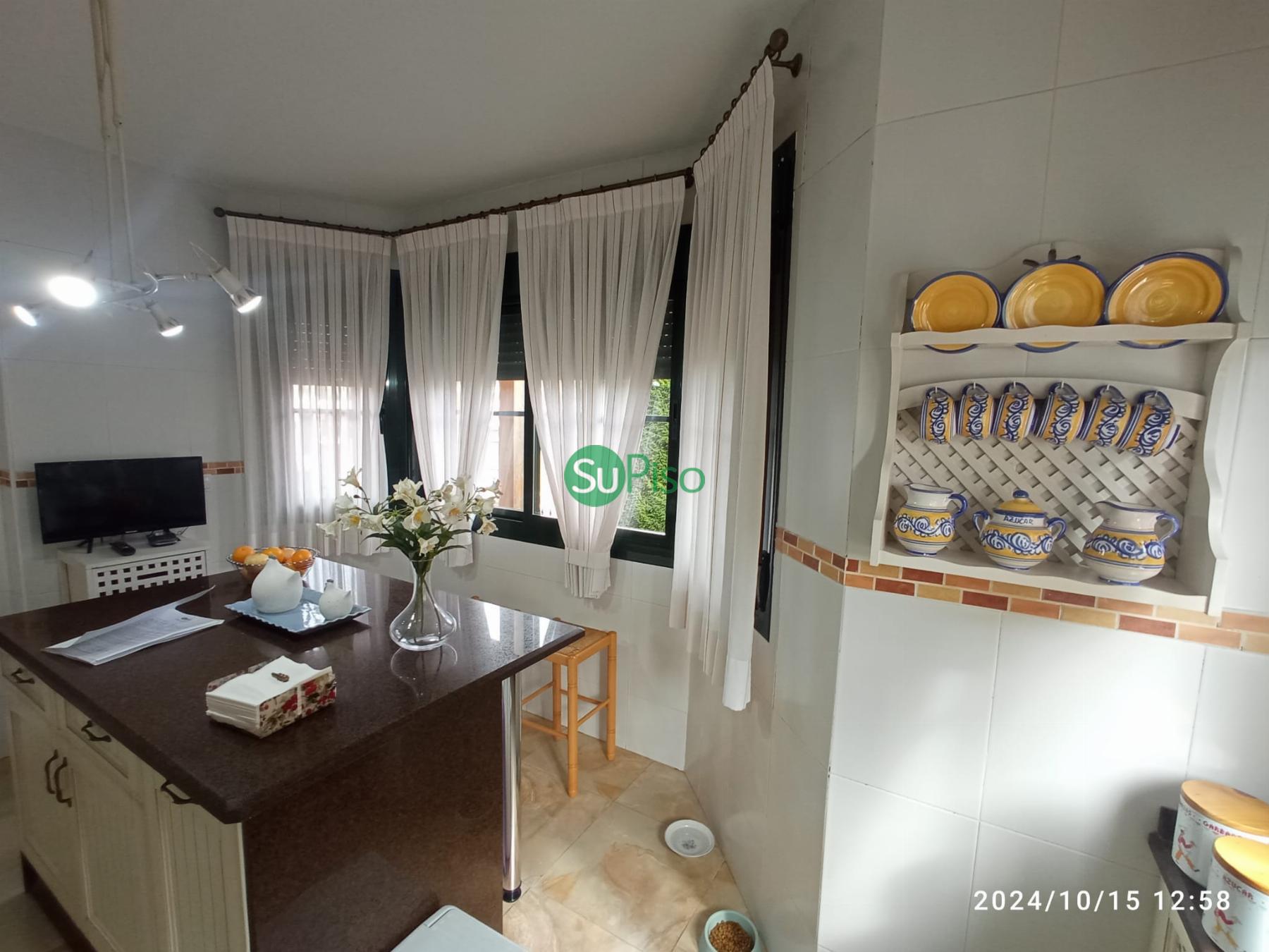 Venta de chalet en Yeles