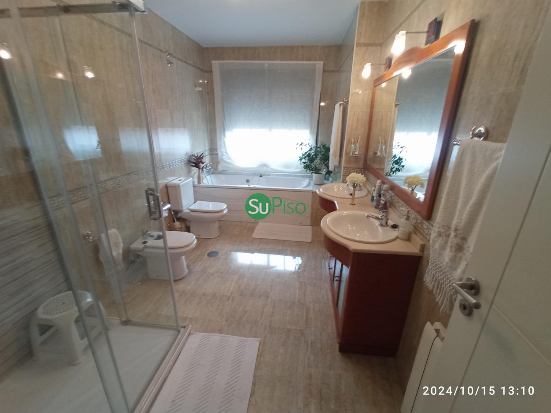 Venta de chalet en Yeles