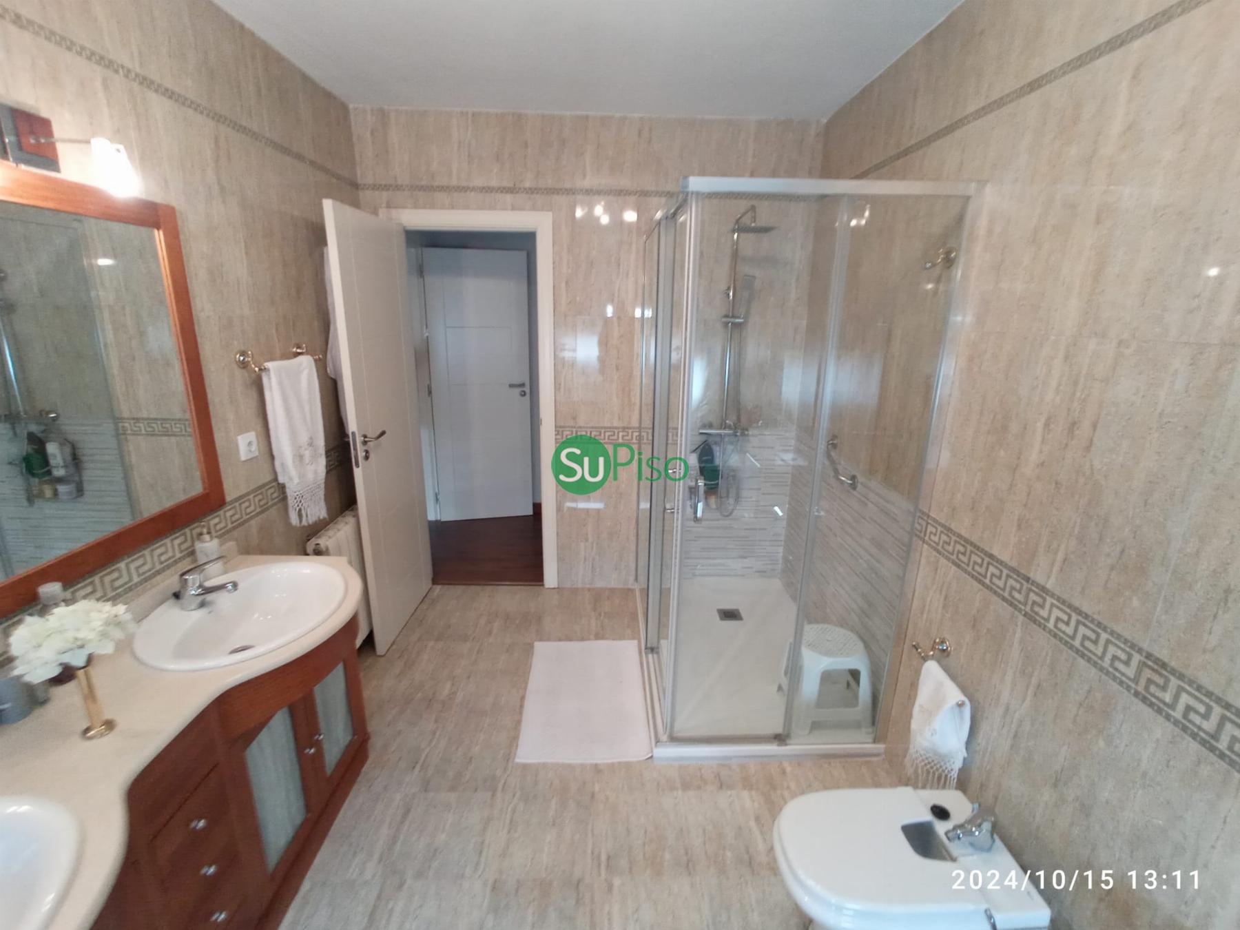 Venta de chalet en Yeles