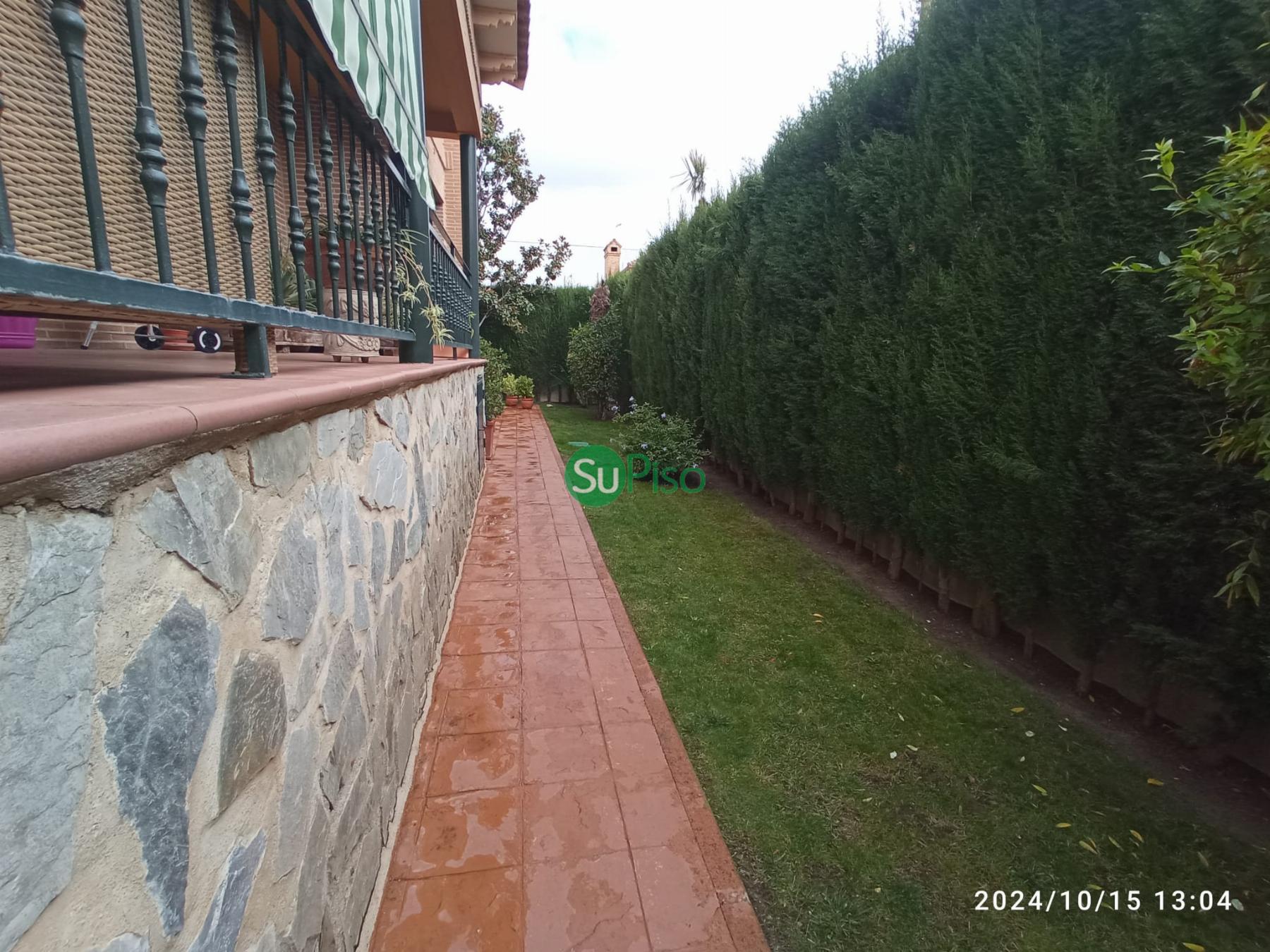 Venta de chalet en Yeles