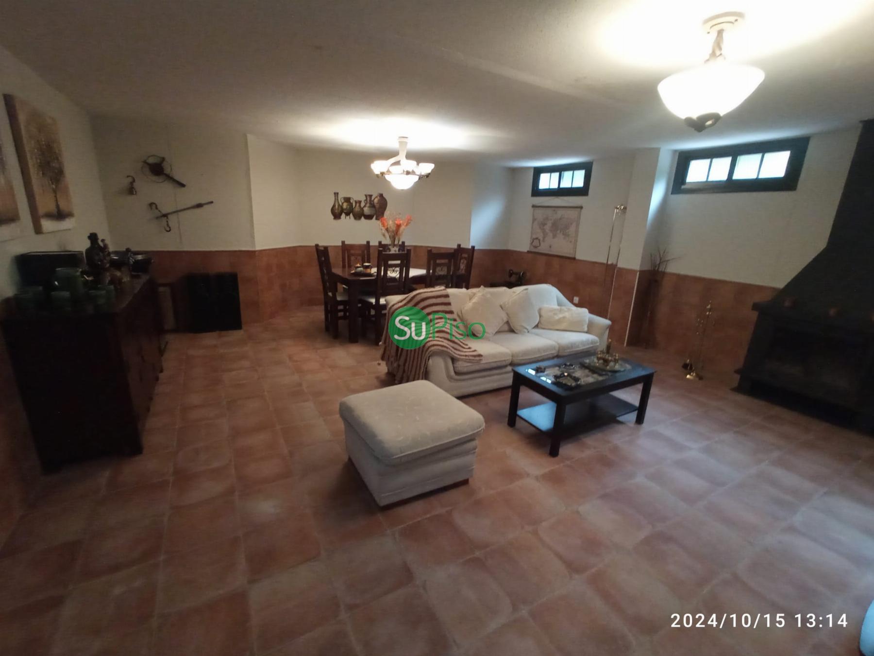 Venta de chalet en Yeles