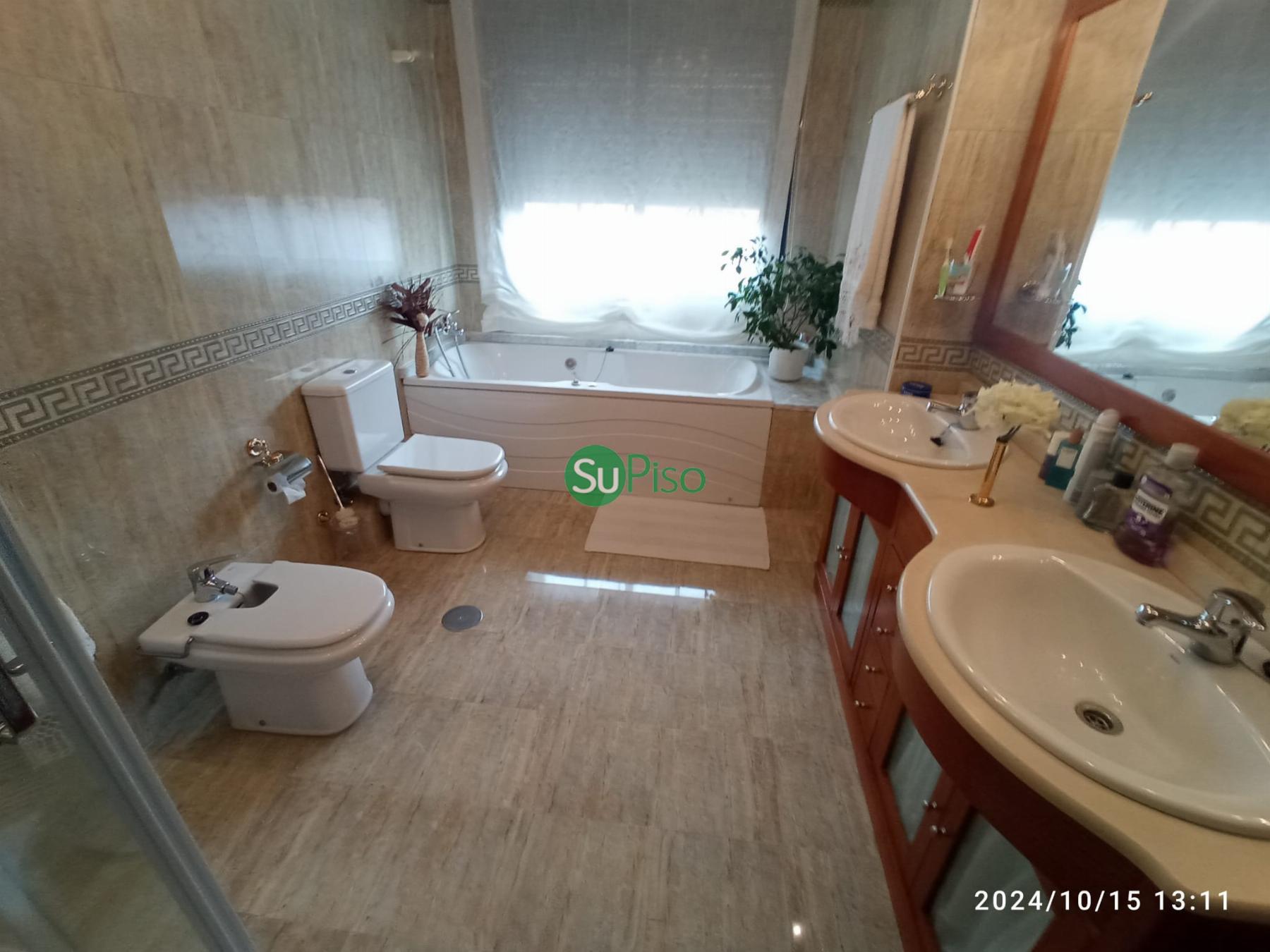 Venta de chalet en Yeles