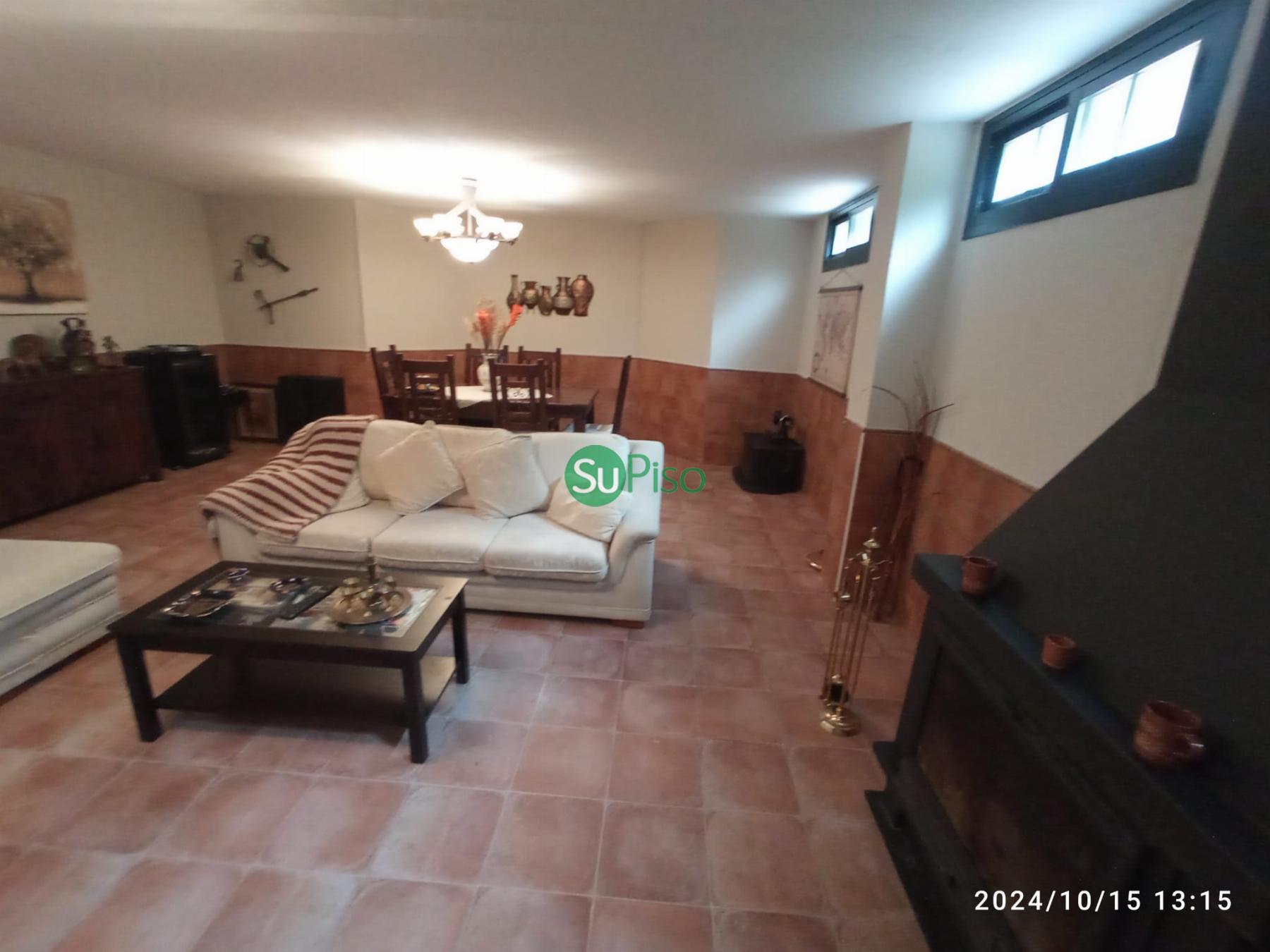 Venta de chalet en Yeles