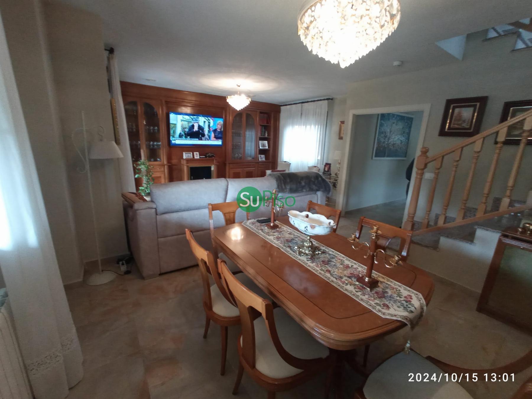 Venta de chalet en Yeles