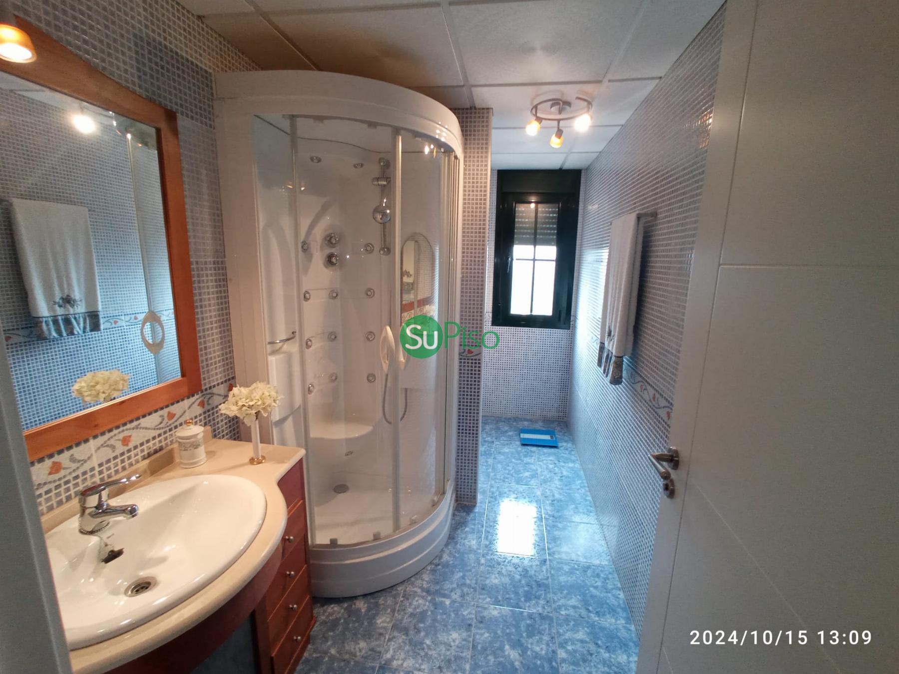 Venta de chalet en Yeles