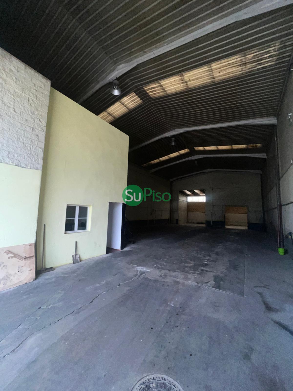 For sale of industrial plant/warehouse in Yuncos