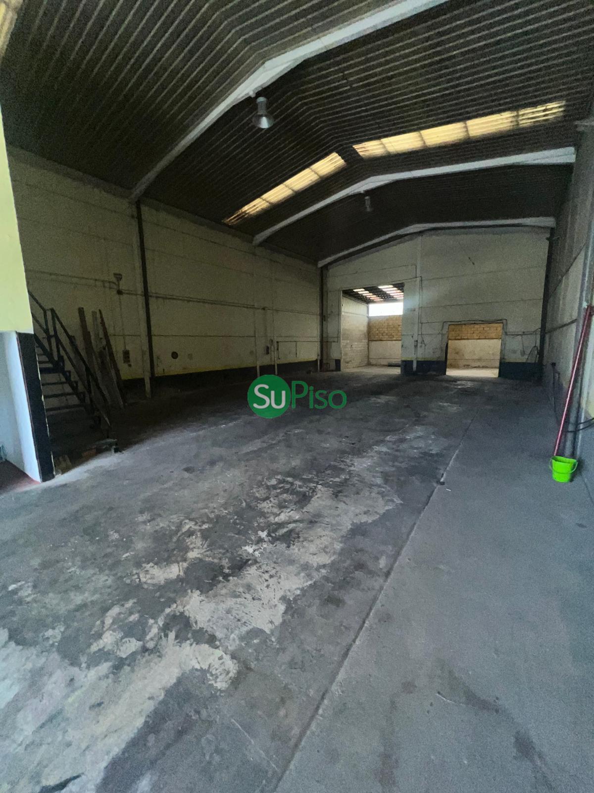 For sale of industrial plant/warehouse in Yuncos