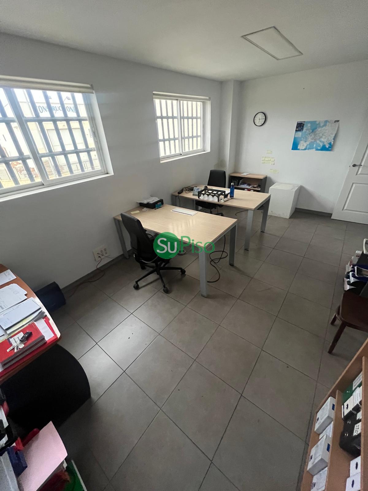 For sale of industrial plant/warehouse in Yuncos