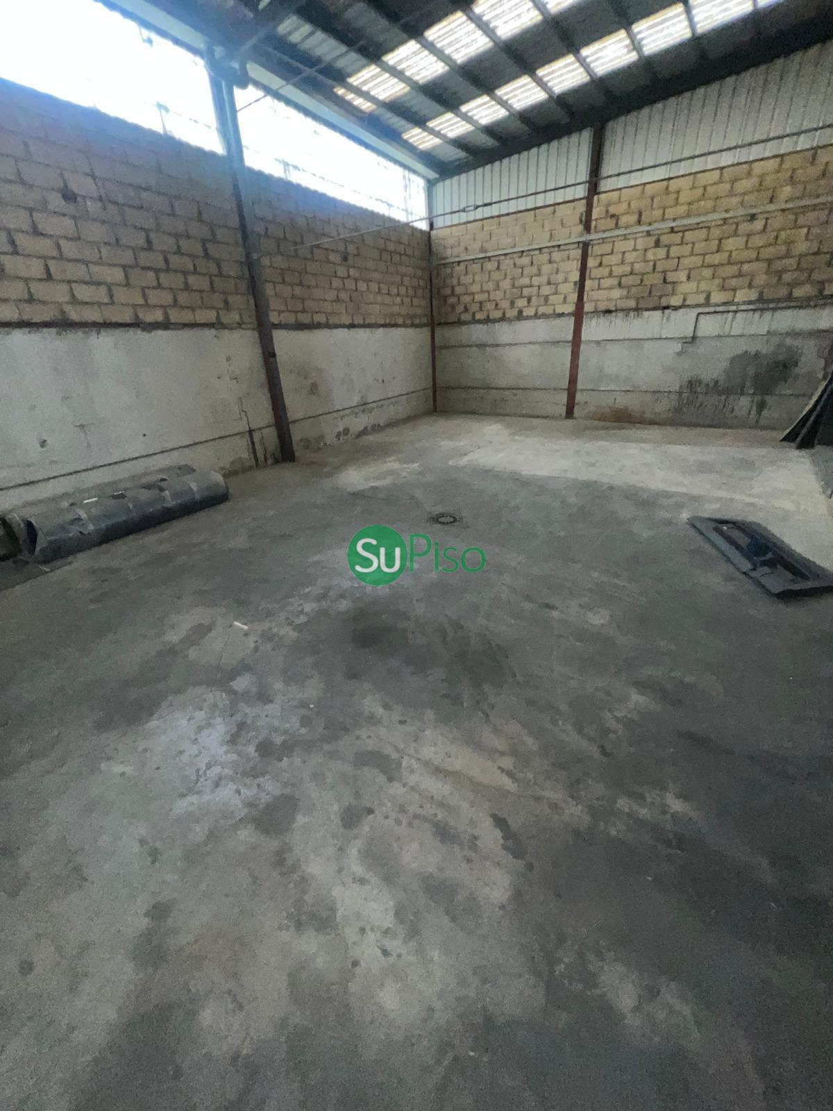 For sale of industrial plant/warehouse in Yuncos