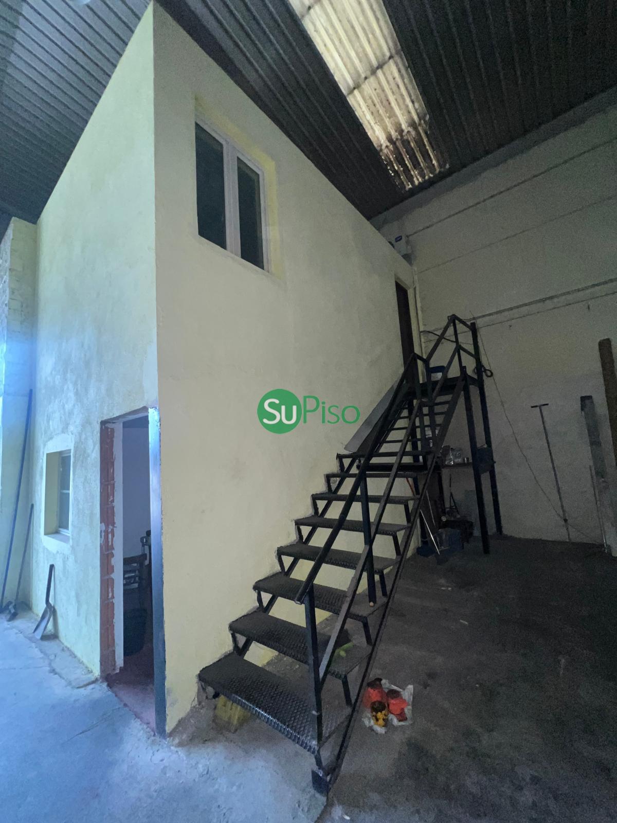 For sale of industrial plant/warehouse in Yuncos