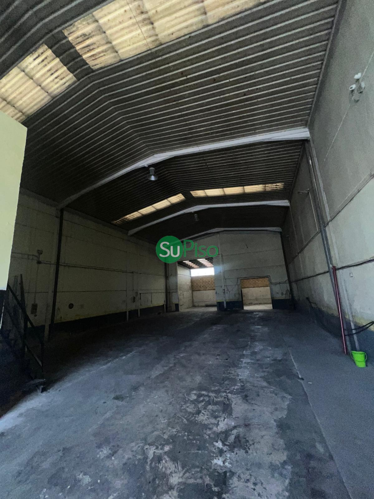 For sale of industrial plant/warehouse in Yuncos