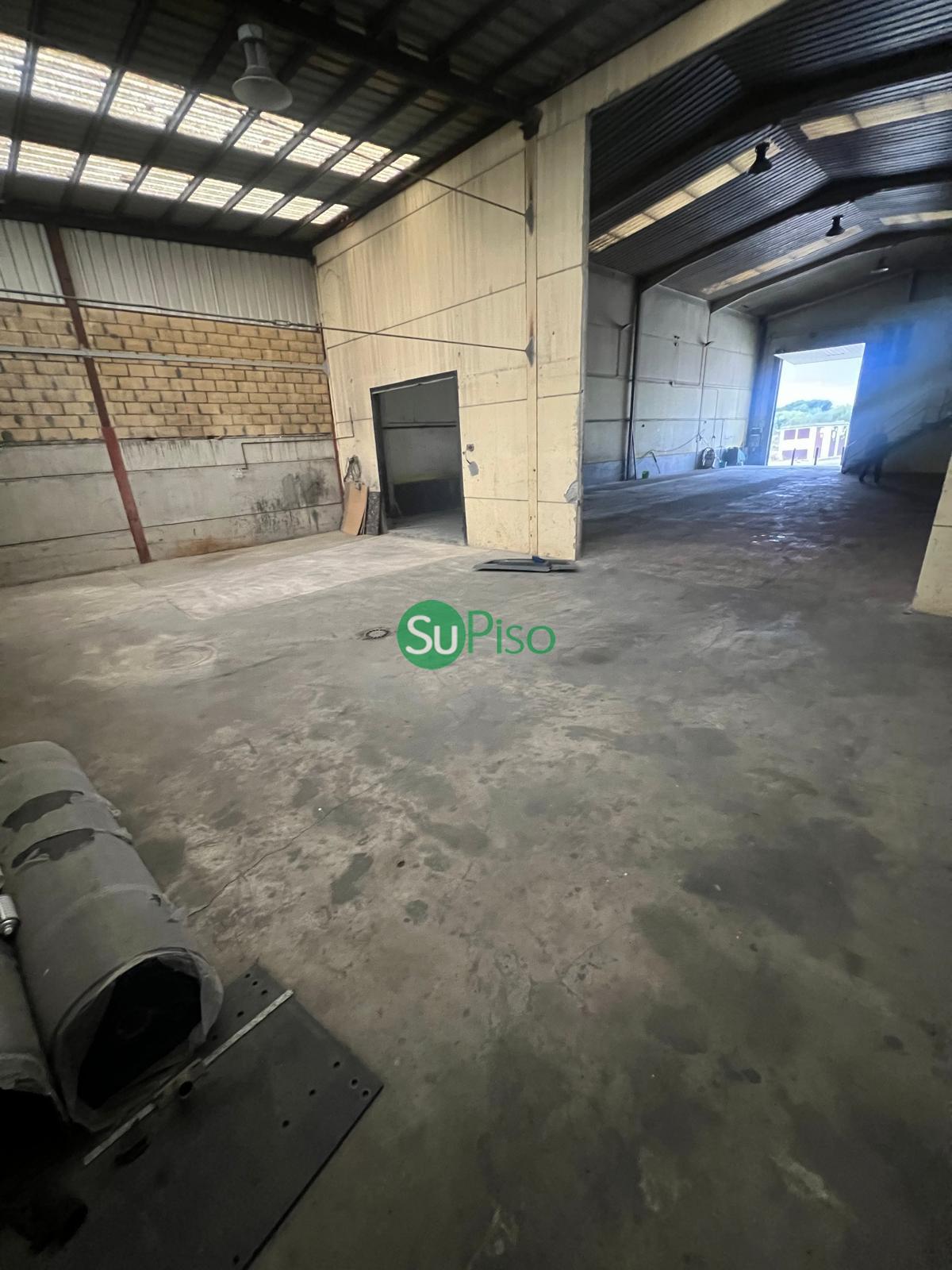 For sale of industrial plant/warehouse in Yuncos