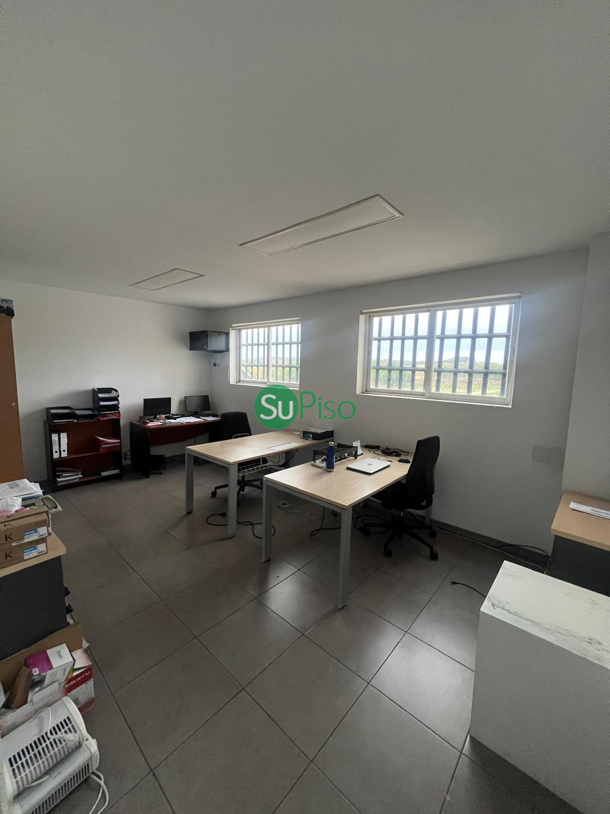 For sale of industrial plant/warehouse in Yuncos