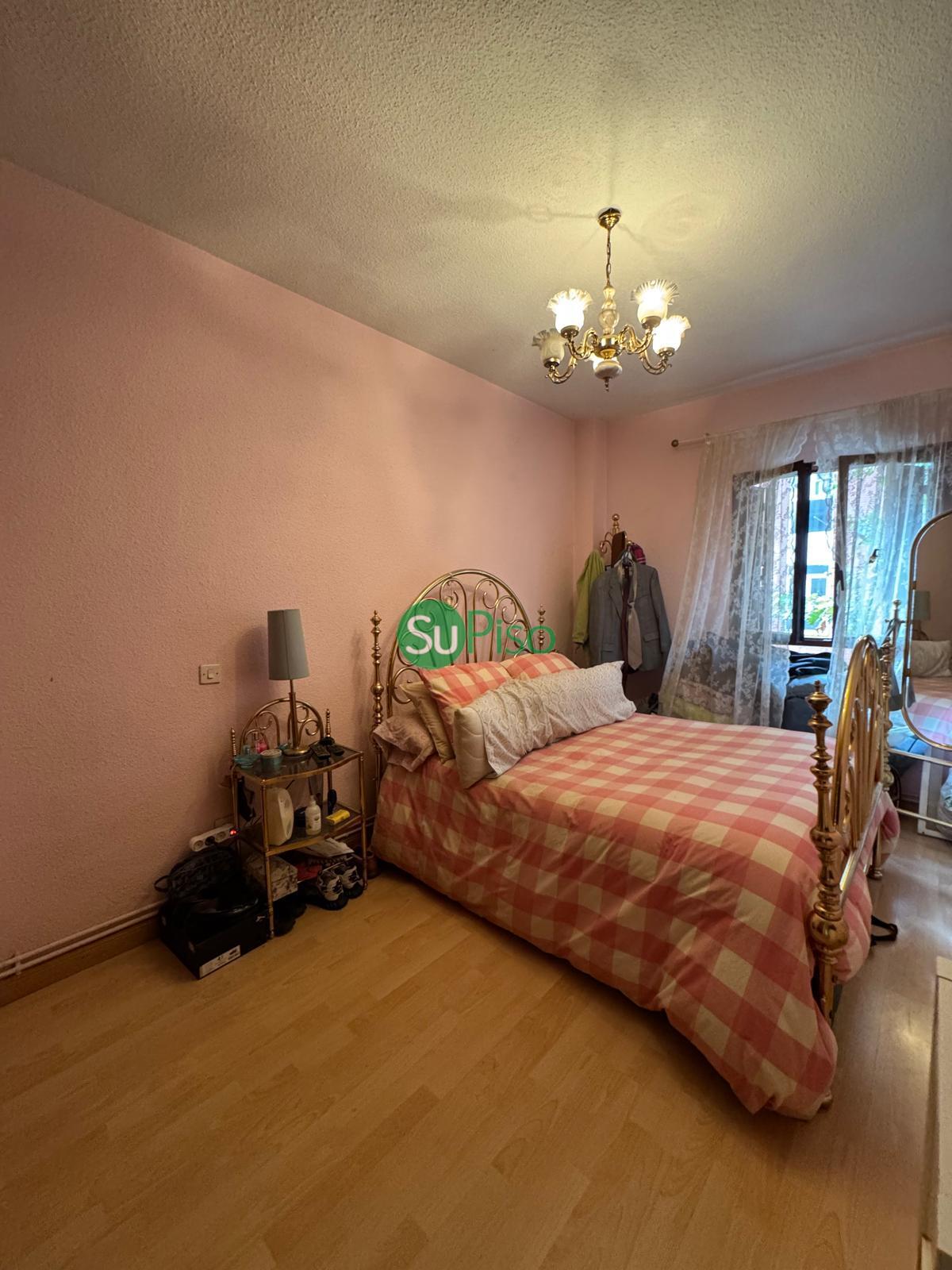 For sale of flat in Madrid