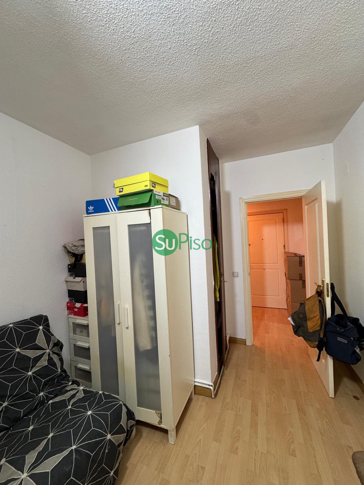 For sale of flat in Madrid