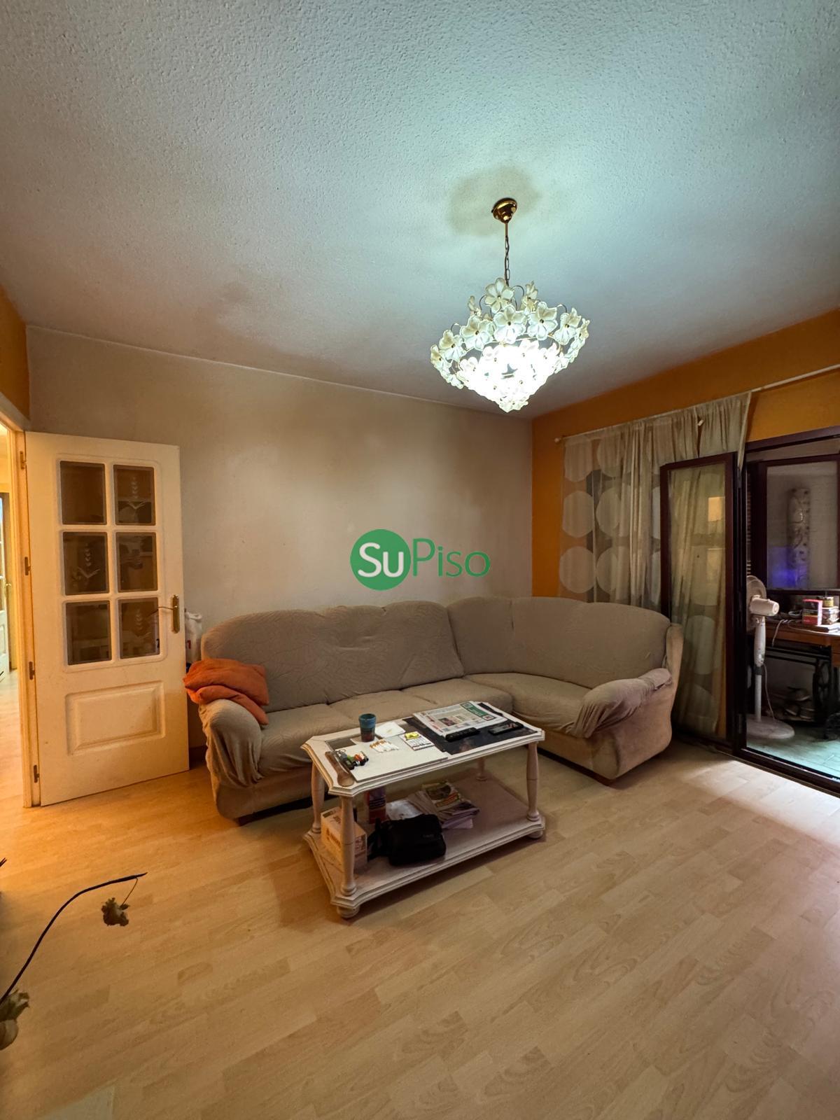 For sale of flat in Madrid