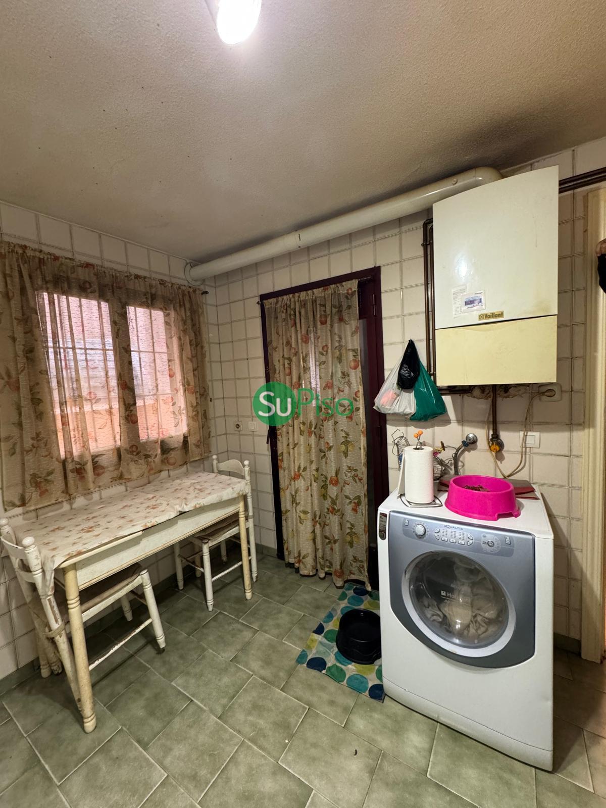 For sale of flat in Madrid