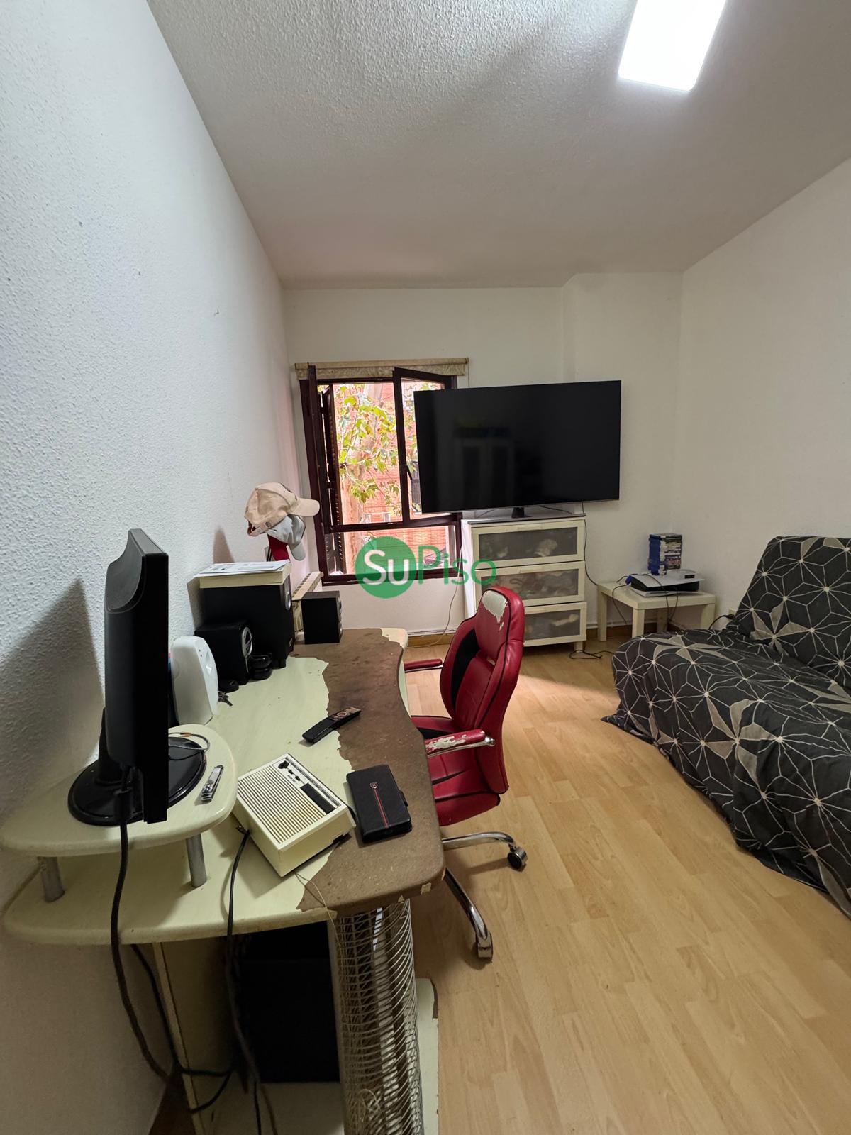 For sale of flat in Madrid