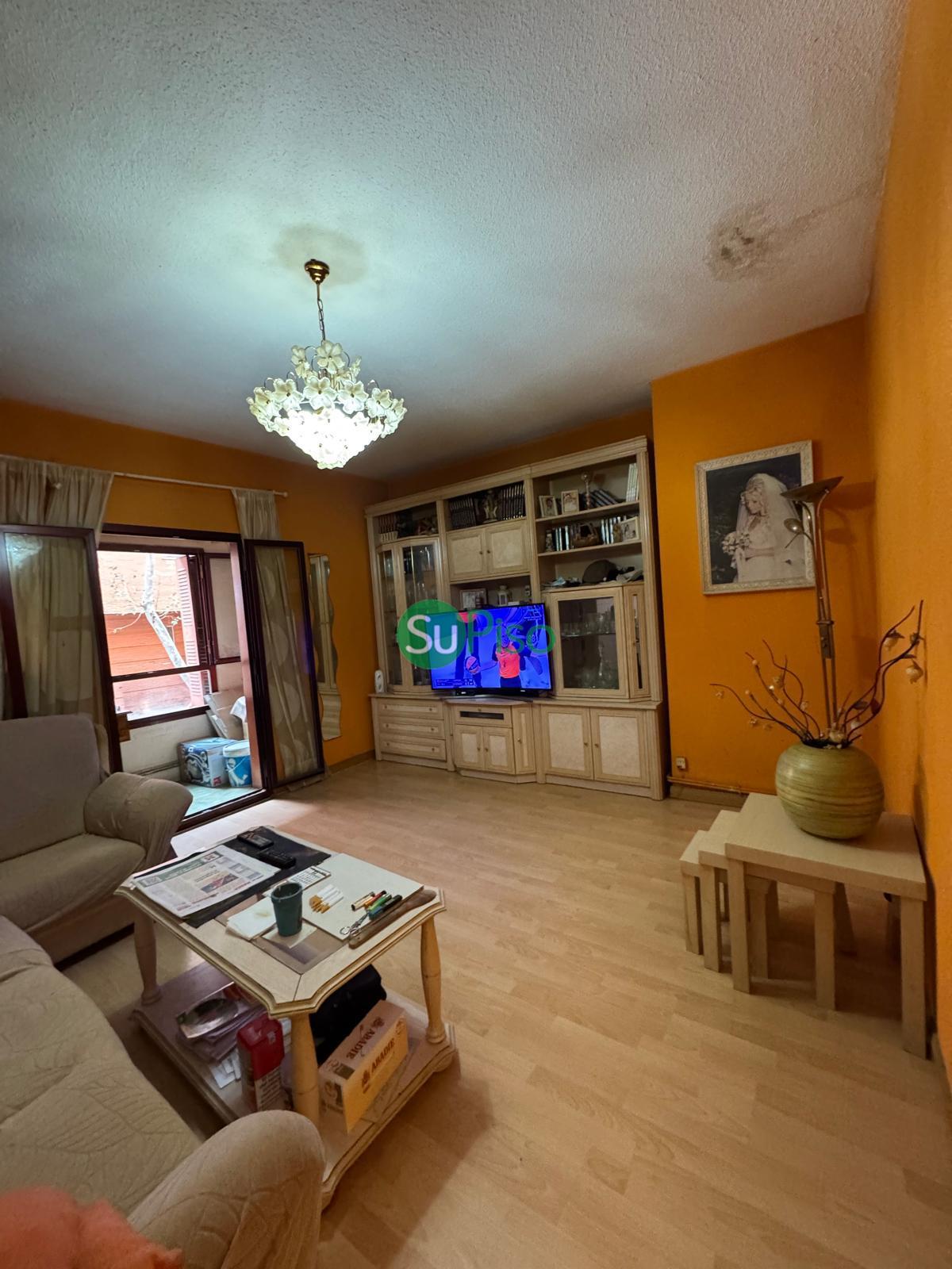 For sale of flat in Madrid