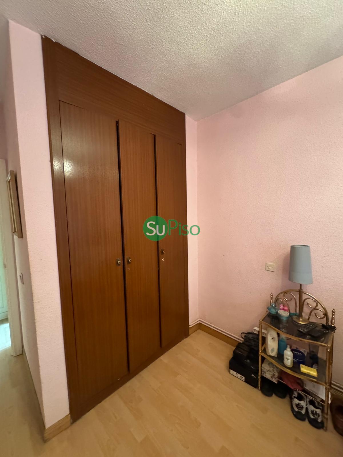 For sale of flat in Madrid