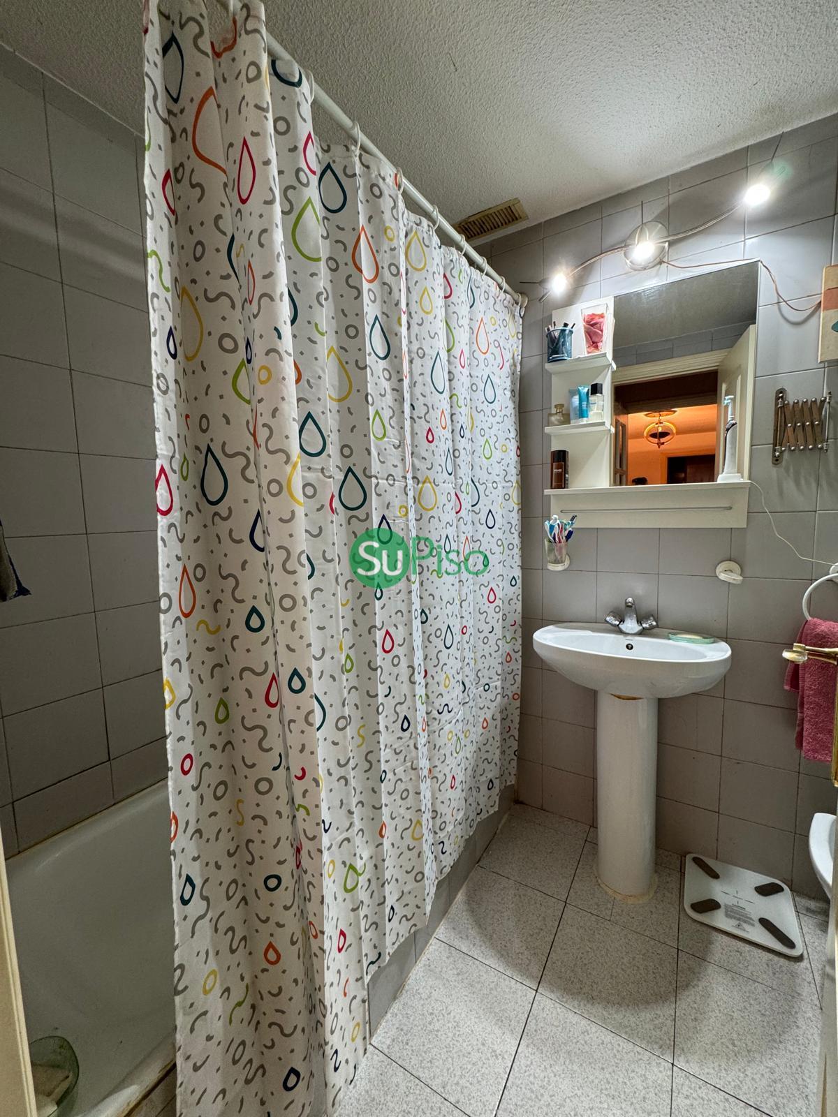 For sale of flat in Madrid