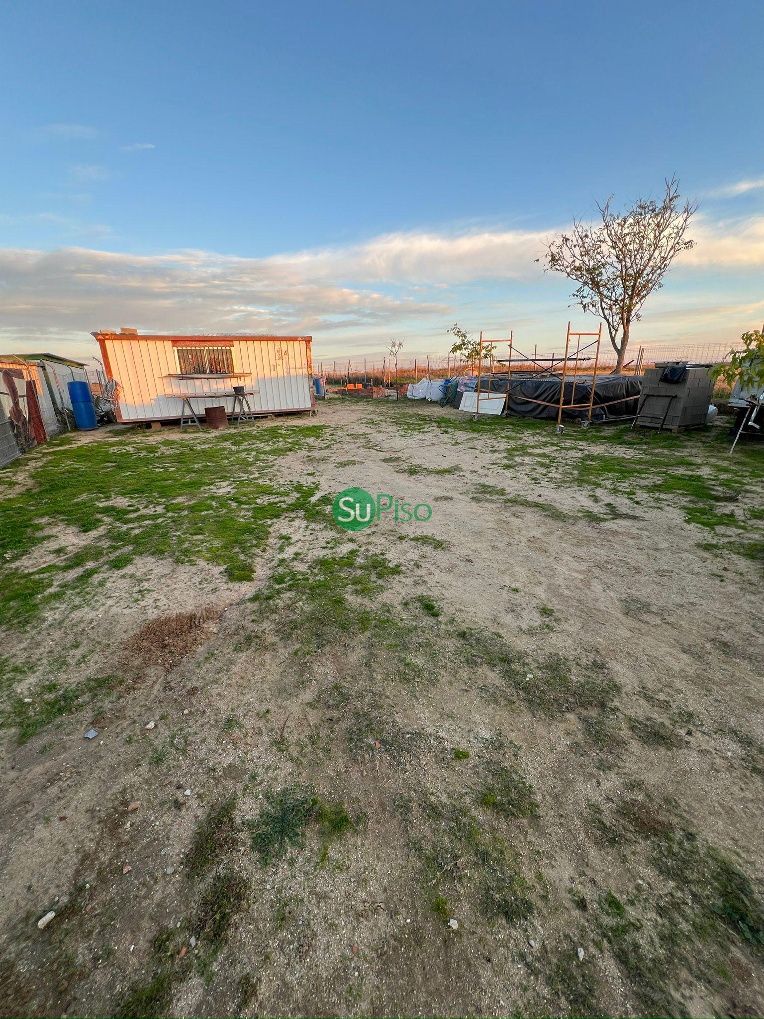 For sale of rural property in Palomeque
