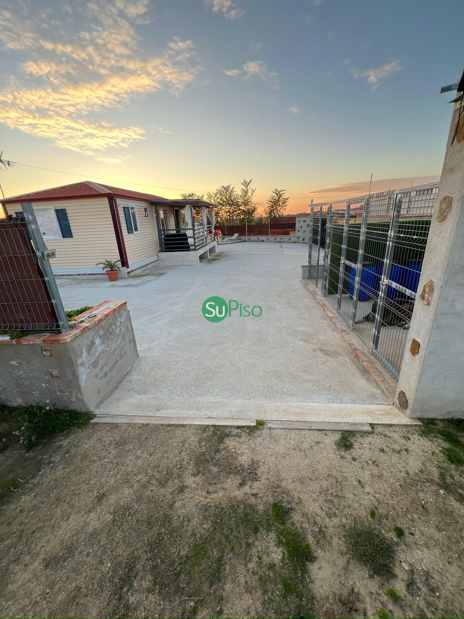 For sale of rural property in Palomeque