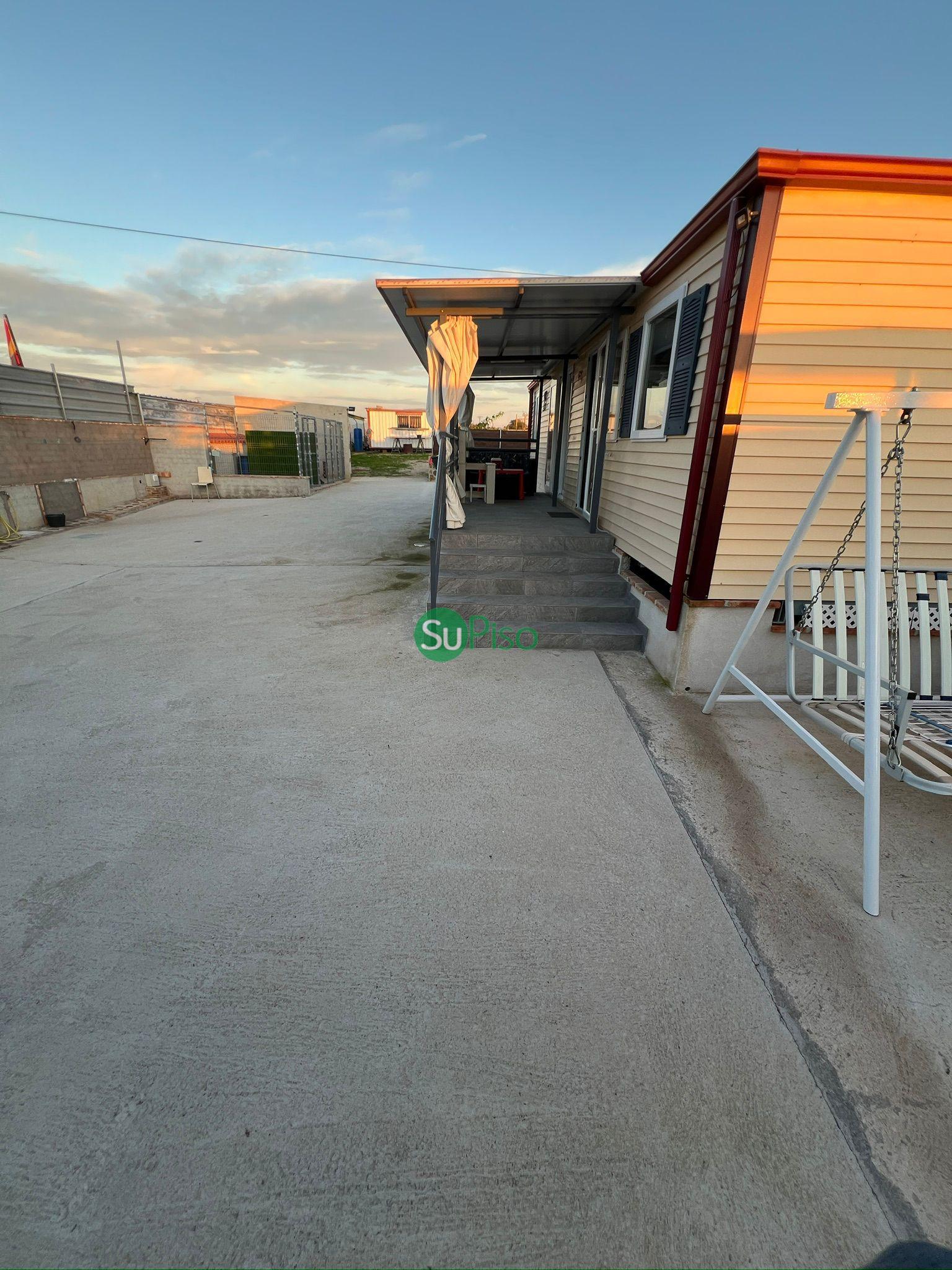 For sale of rural property in Palomeque