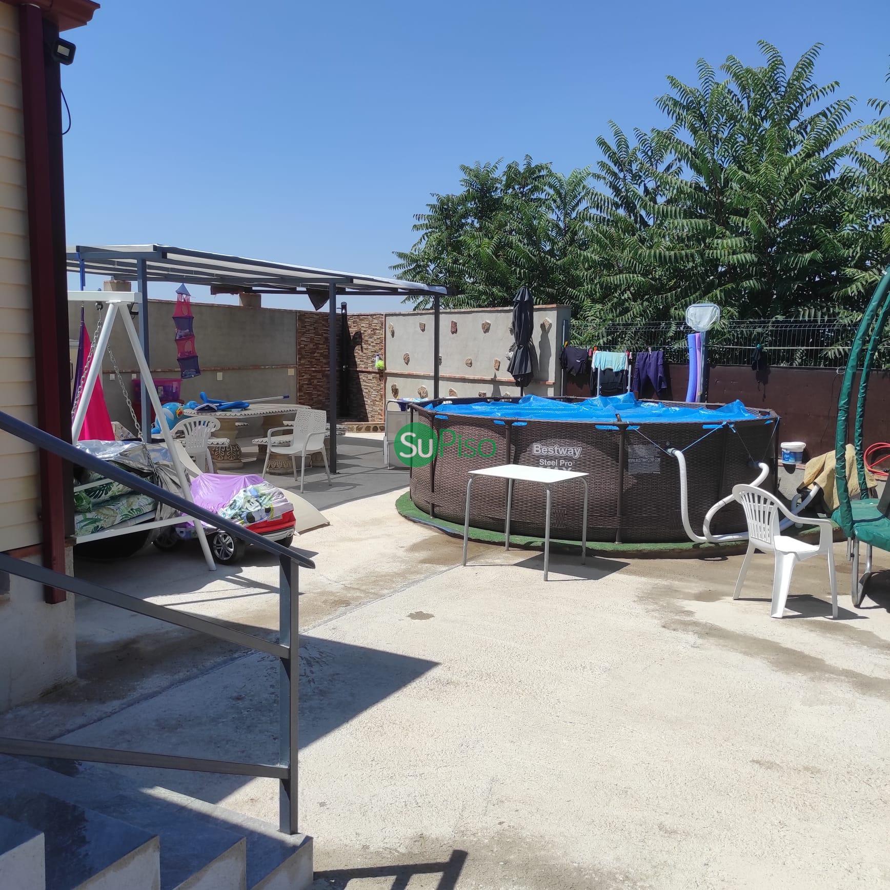For sale of rural property in Palomeque