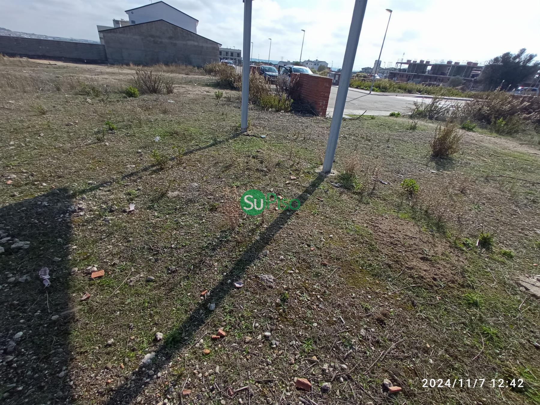 Venta de terreno en Yeles