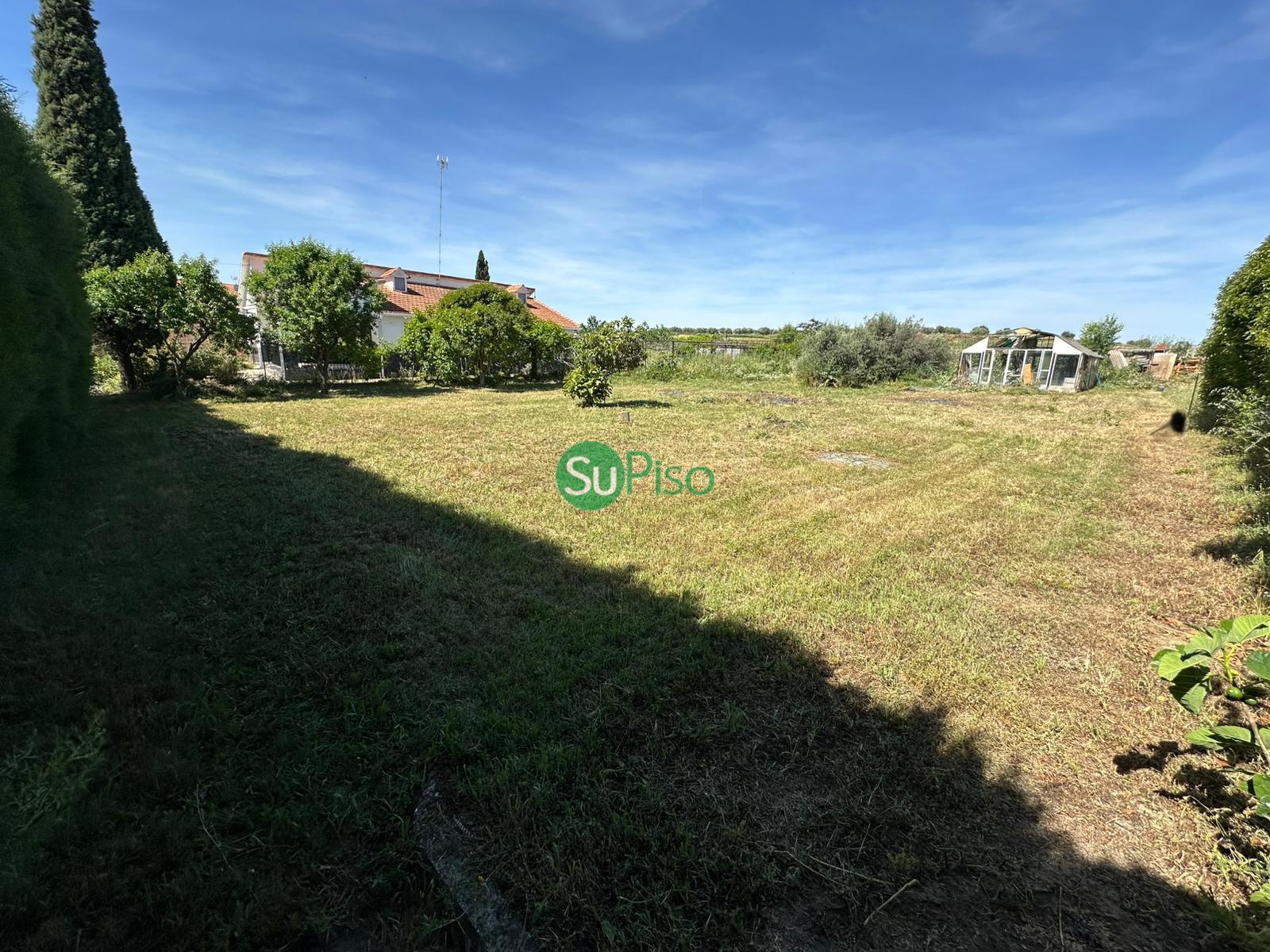 Venta de terreno en Yuncos