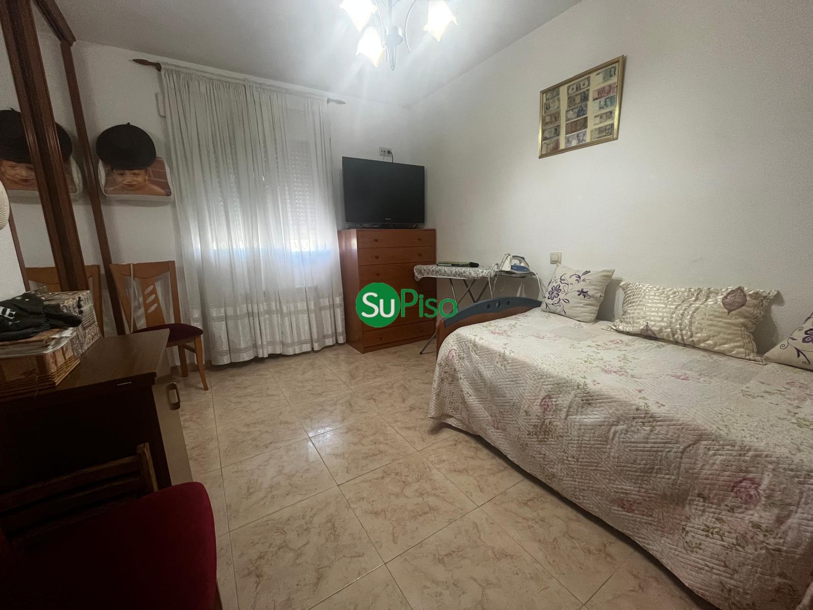 Venta de chalet en Yeles