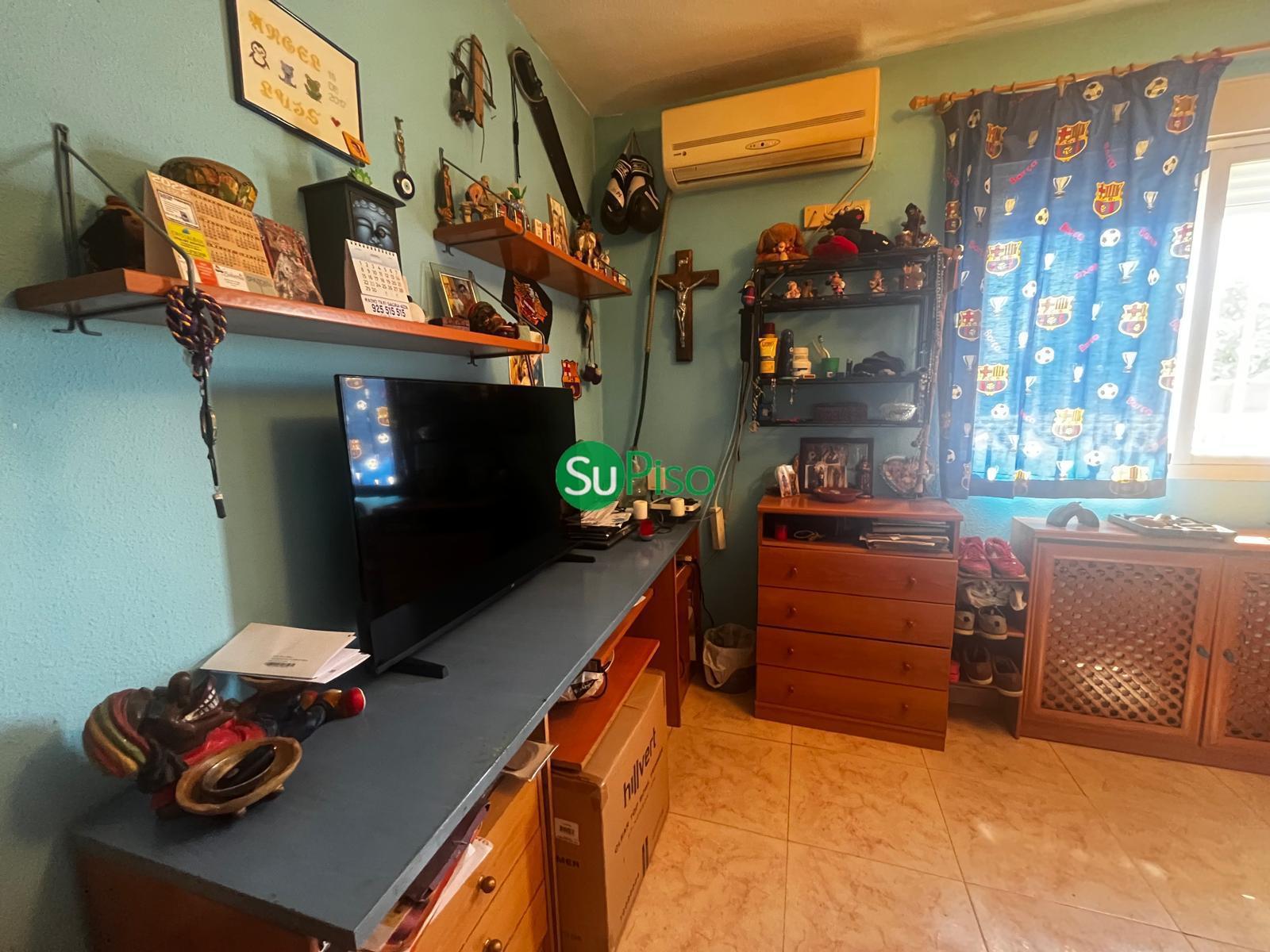 Venta de chalet en Yeles