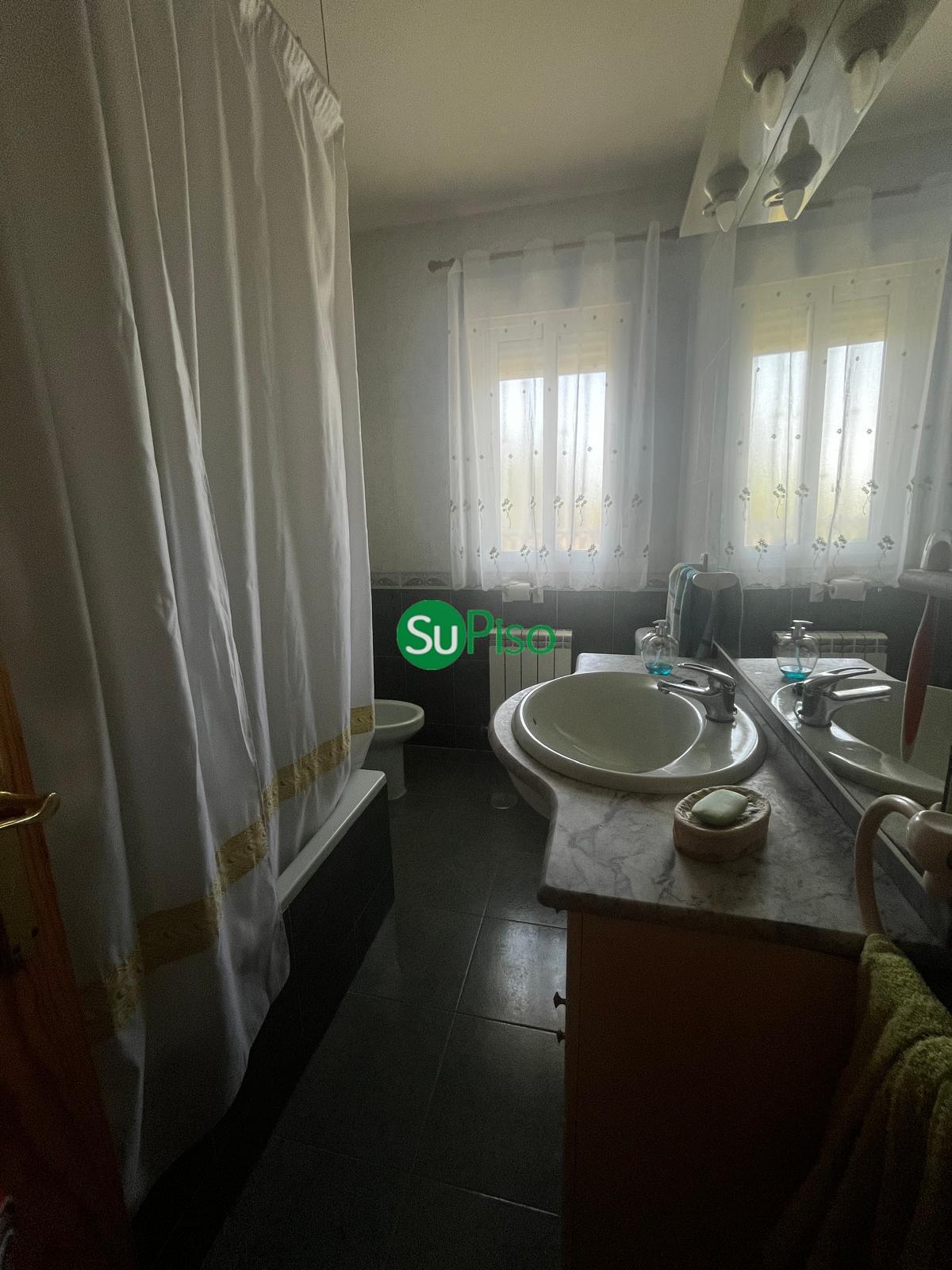 Venta de chalet en Yeles