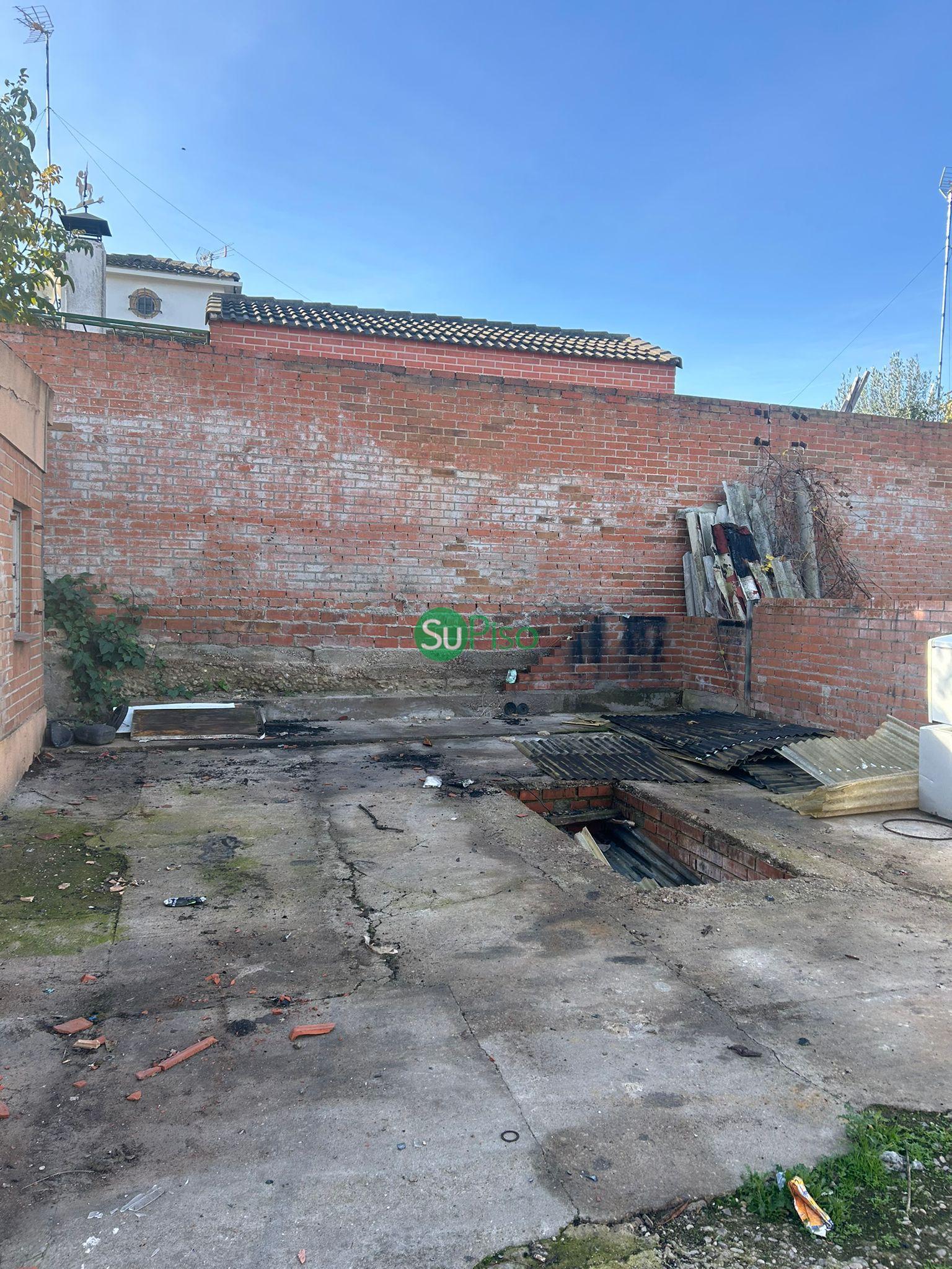 Venta de casa en El Viso de San Juan