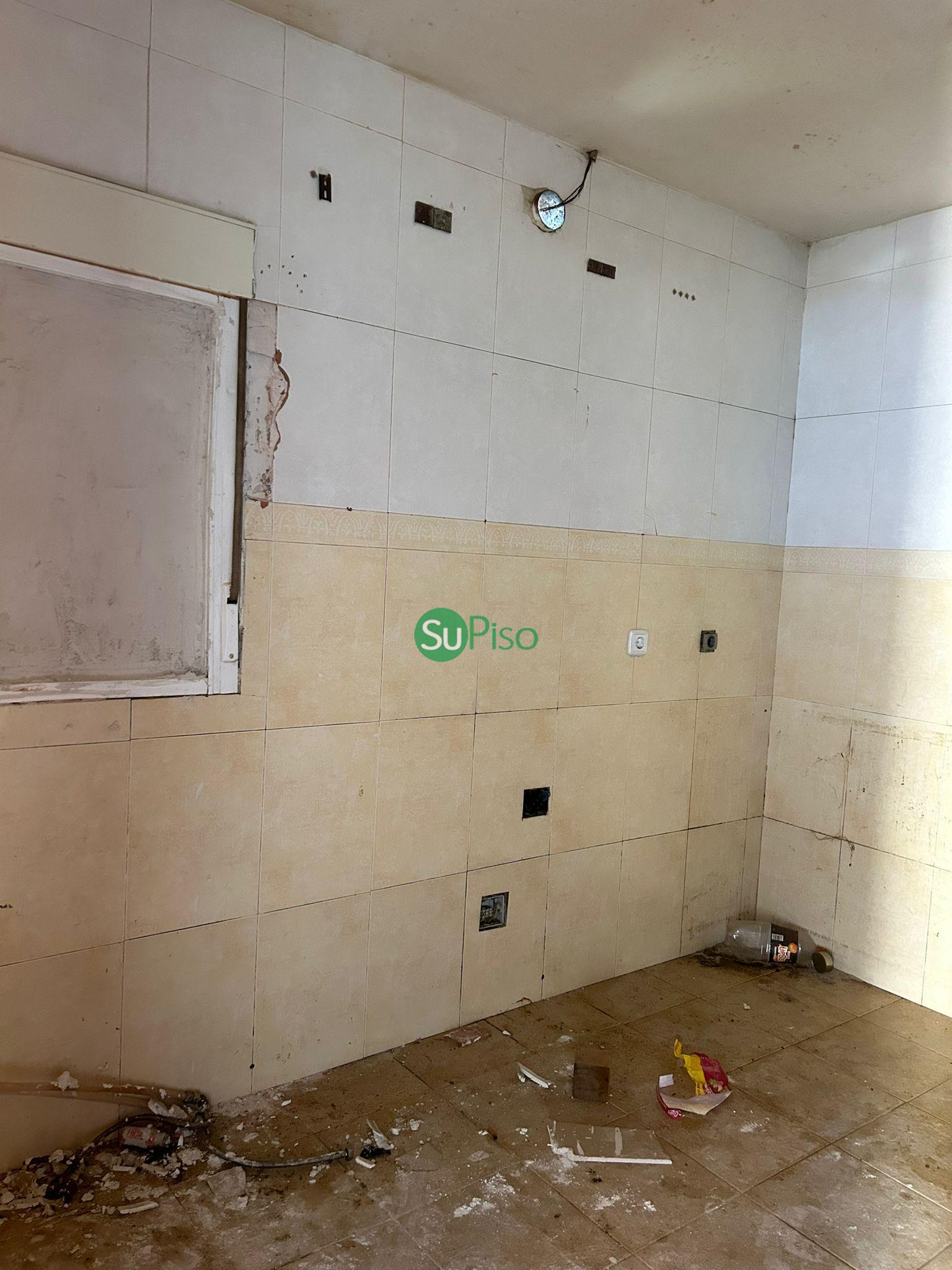 Venta de casa en El Viso de San Juan