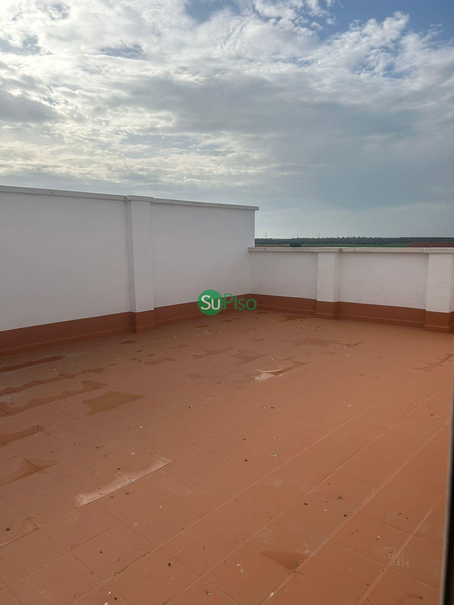 For sale of flat in Santa Olalla