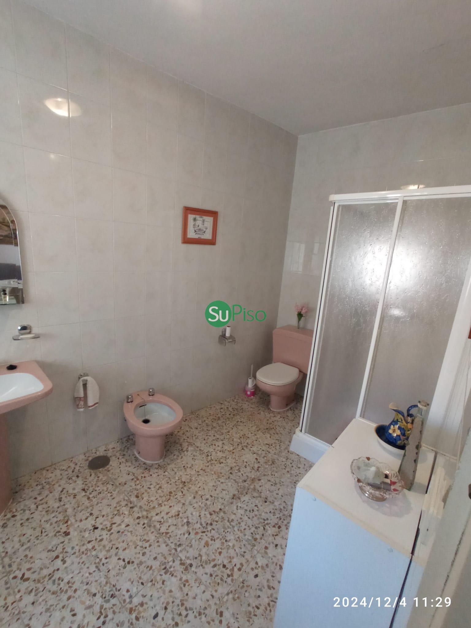 Venta de casa en Esquivias