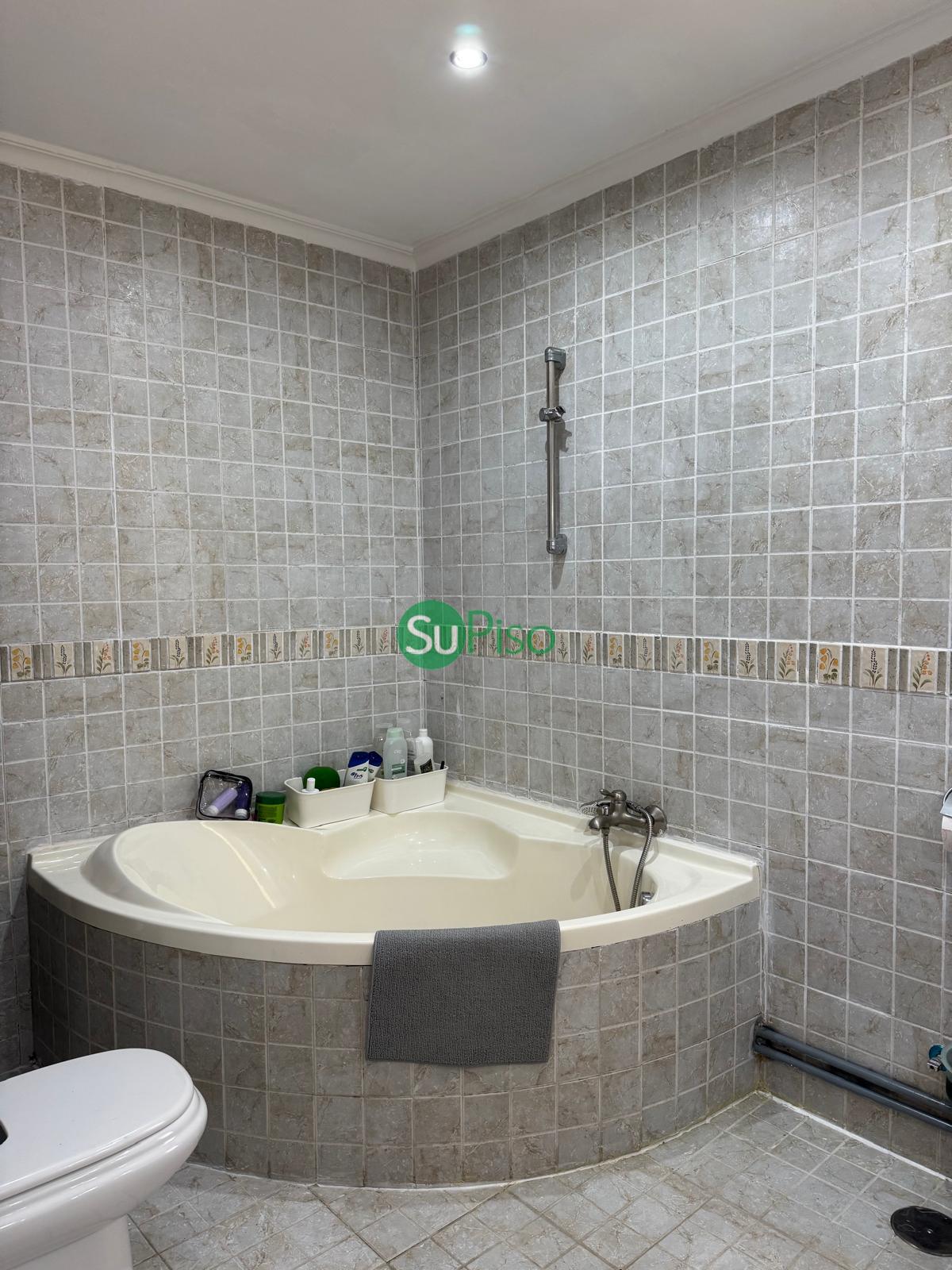 For sale of flat in Alameda de la Sagra