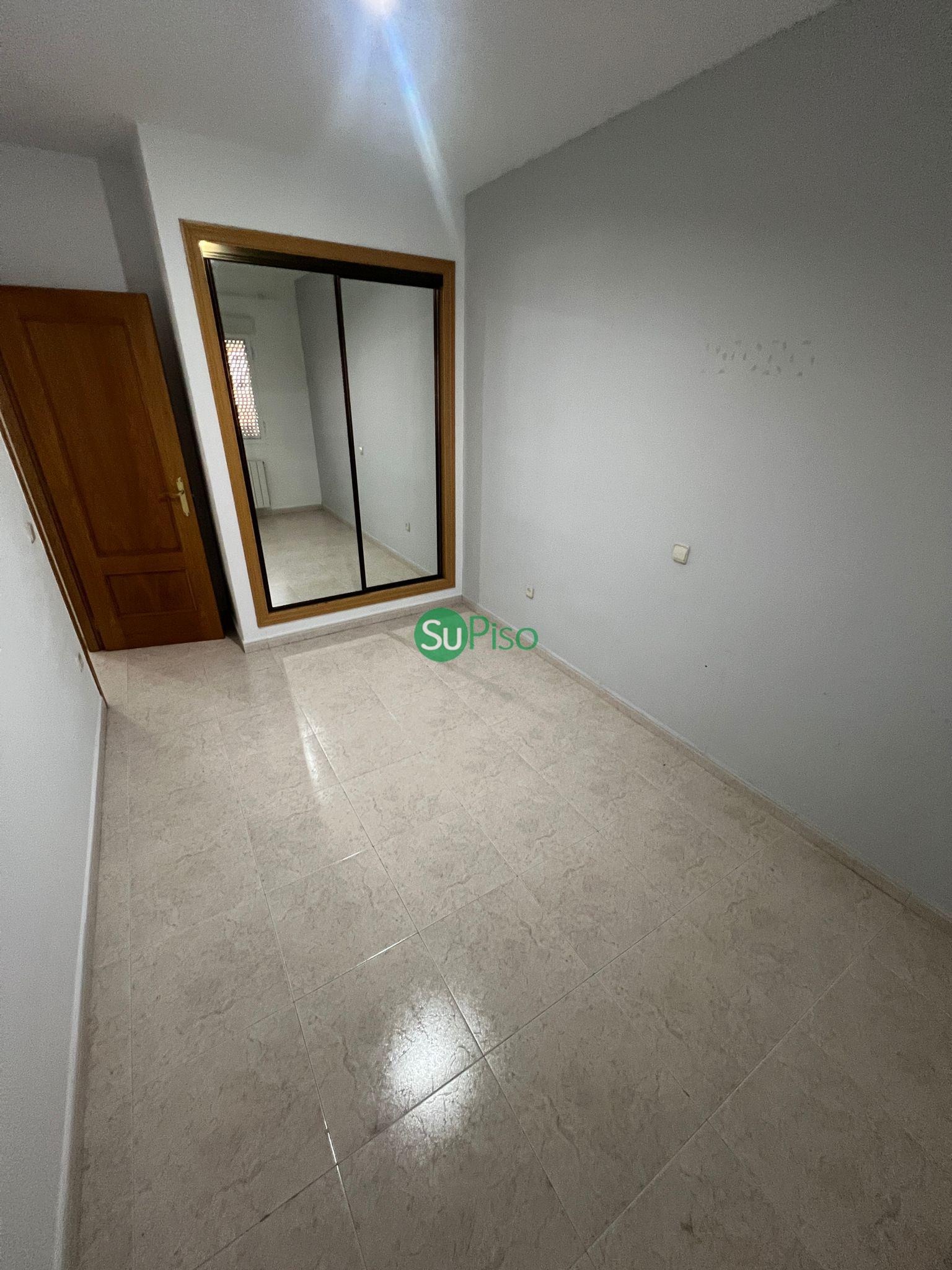 For sale of chalet in Yeles